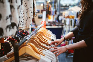 Le principe FRIP : une seconde vie pour les vêtements et les chaussures