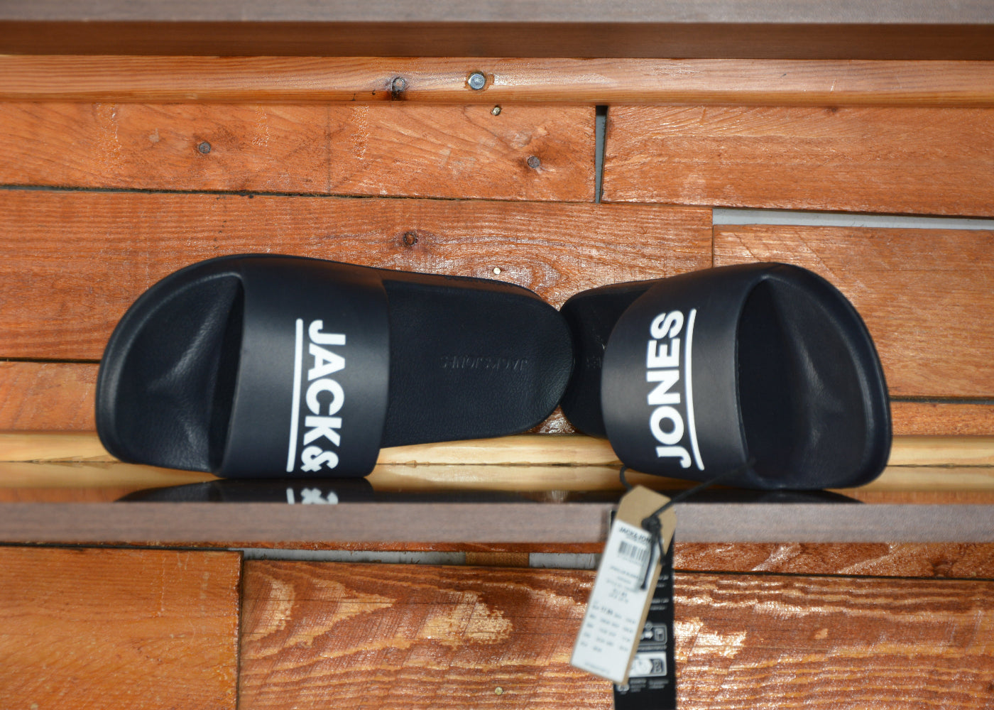 Claquette jack jones