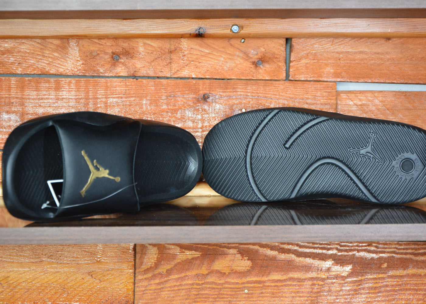 Claquette Jordan franchise slide