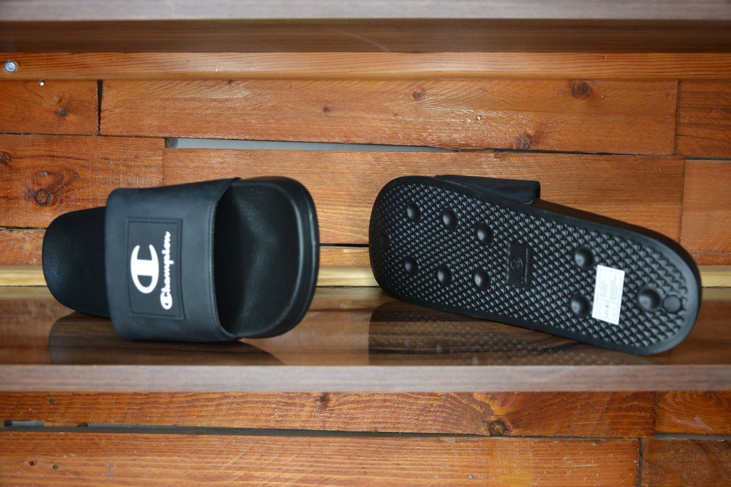 claquette champion Mules Arubo