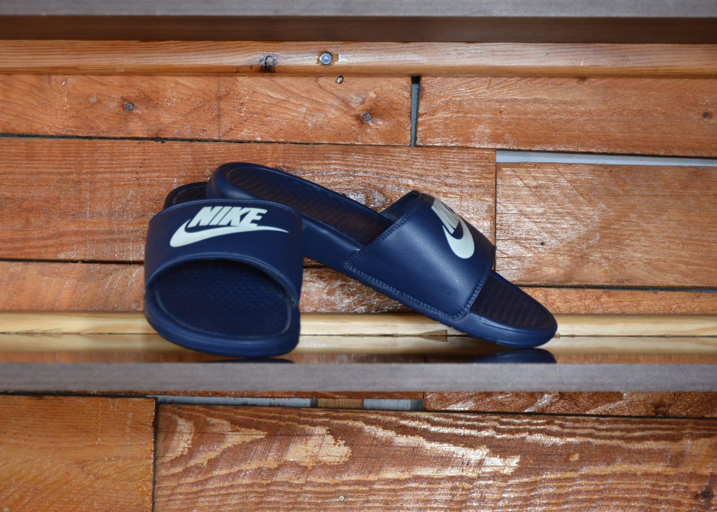 Claquette nike benassi