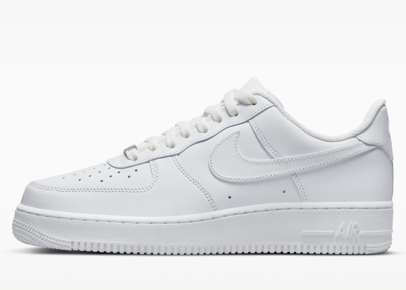 Nike Air Force triple white