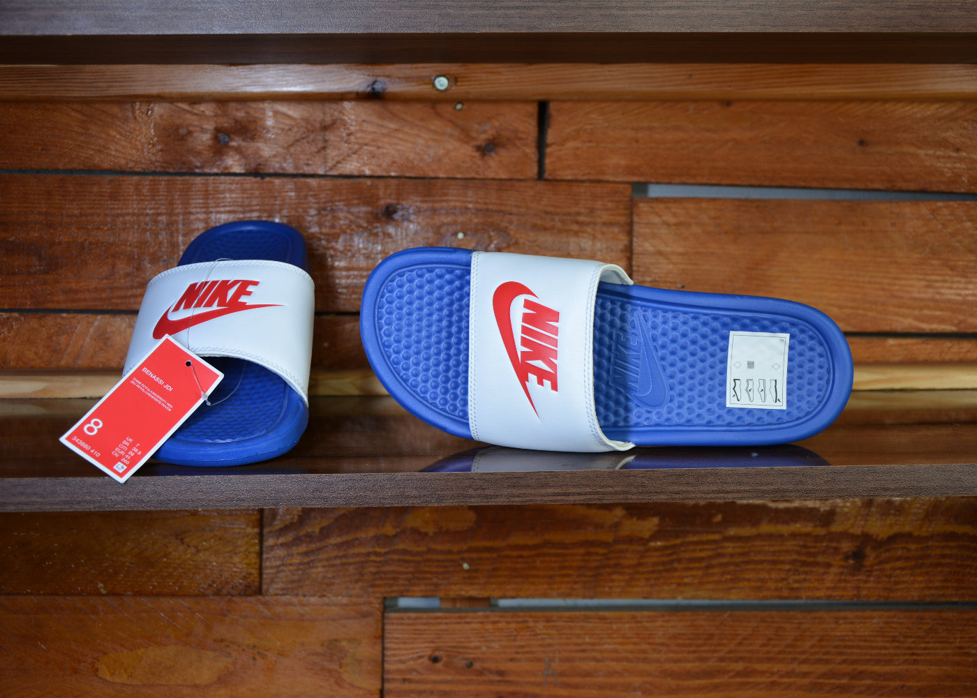 Claquette Nike benassi