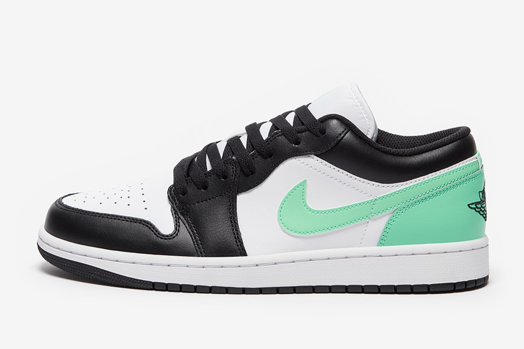 Nike AIR JORDAN 1 LOW