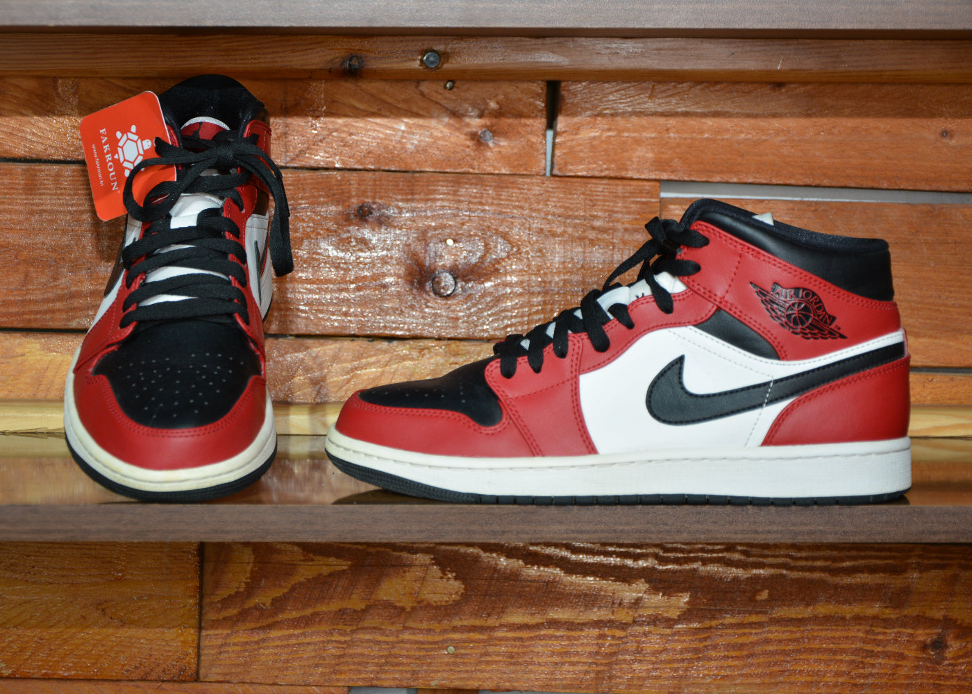 Nike air jordan mid