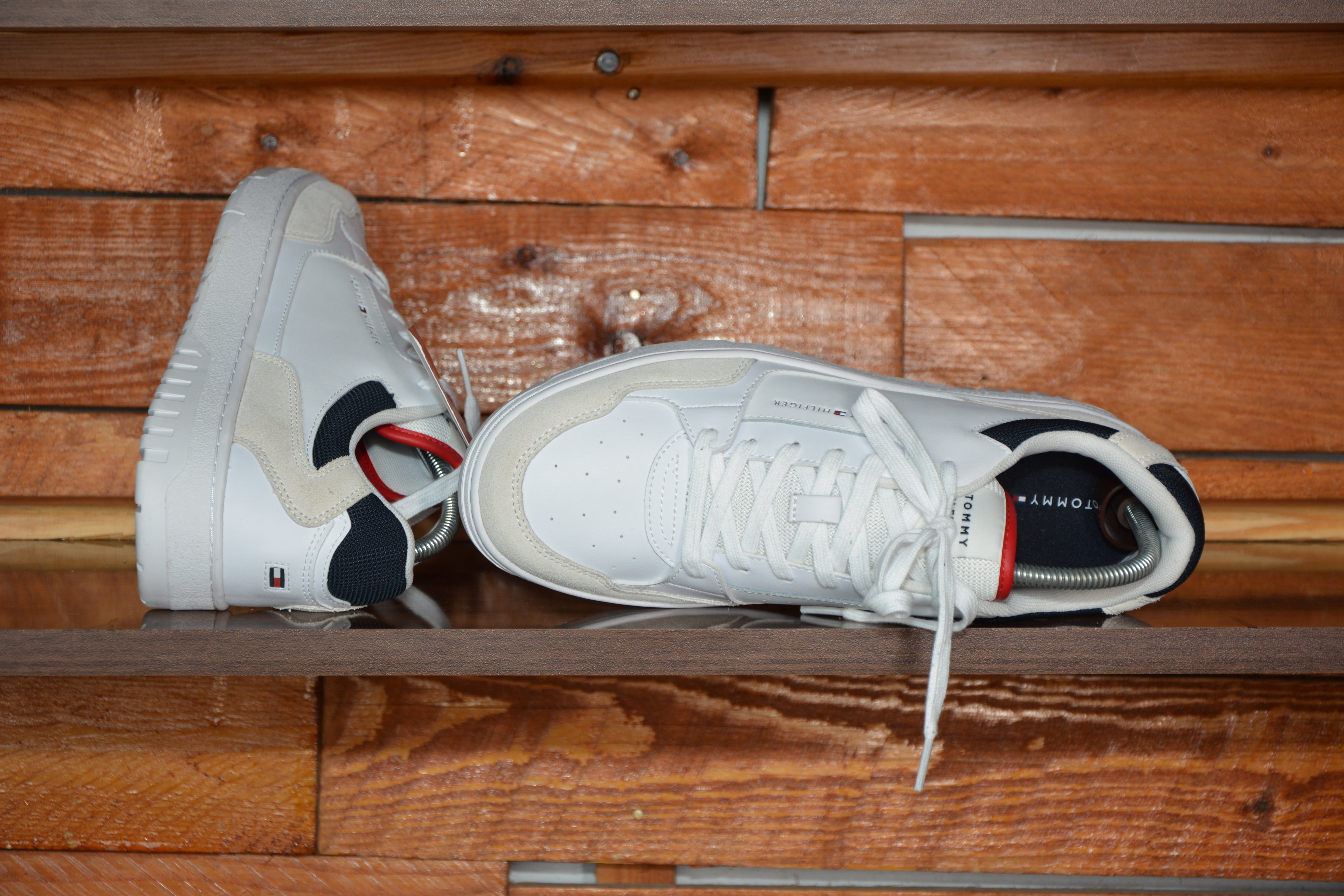 Tommy Hilfiger leather men
