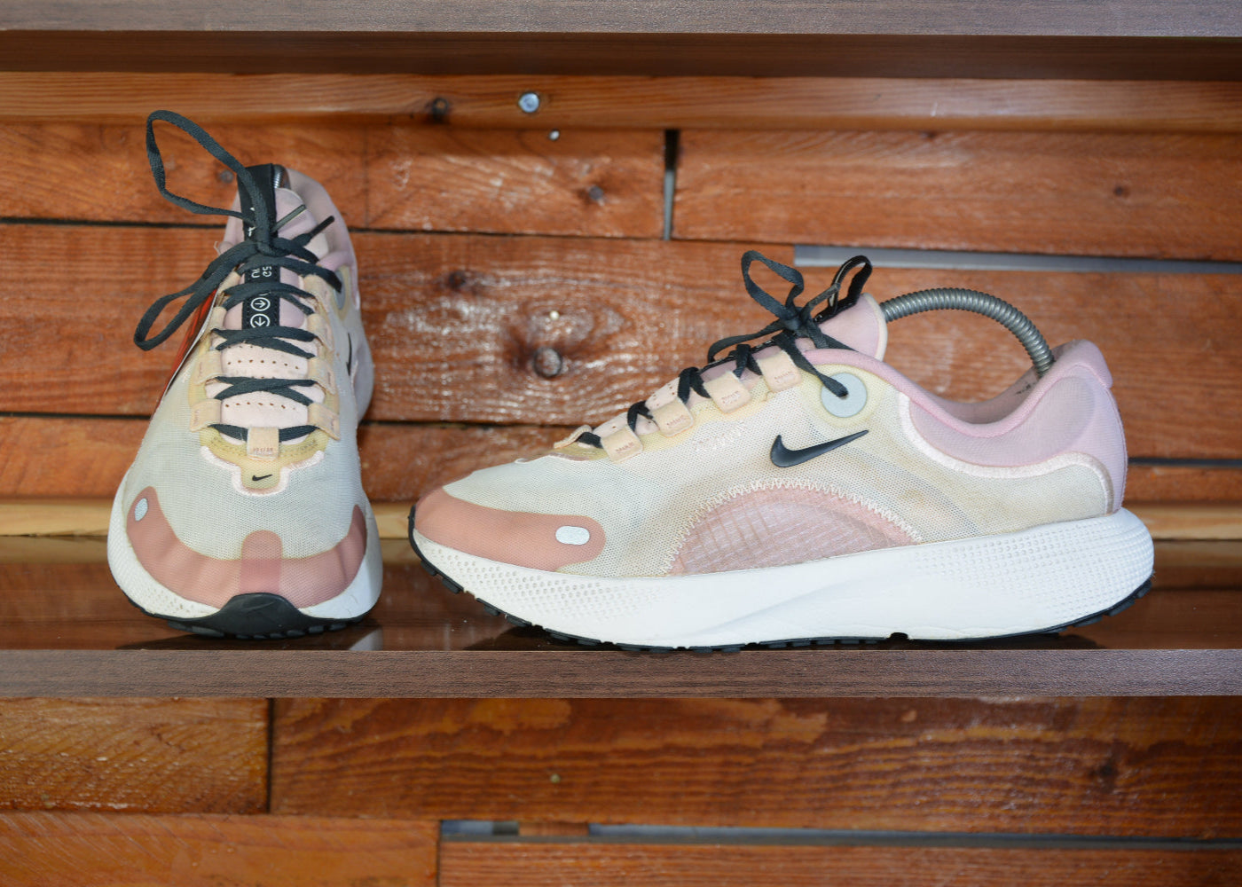 Nike react escape run sail