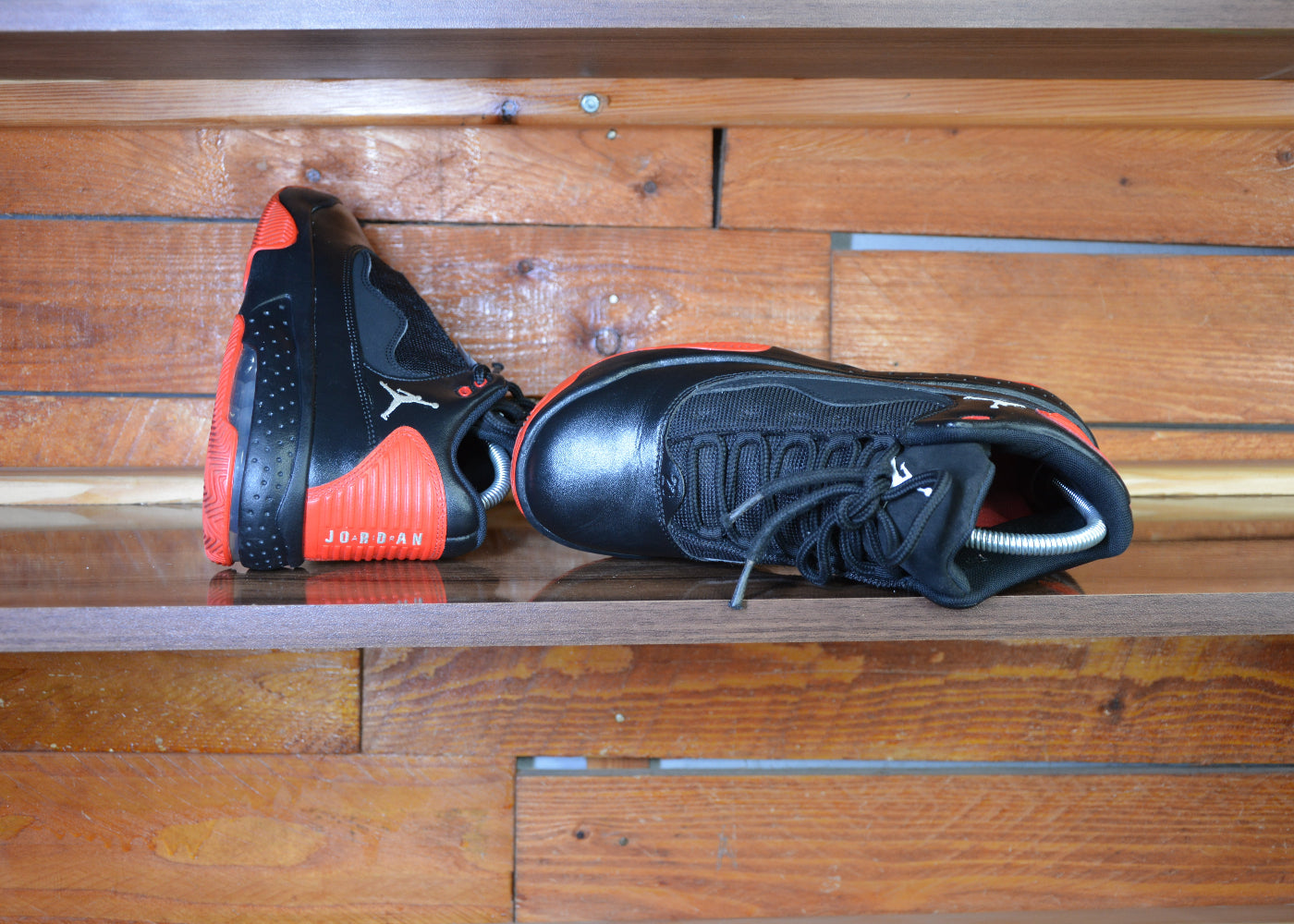 Nike Jordan max aura 2