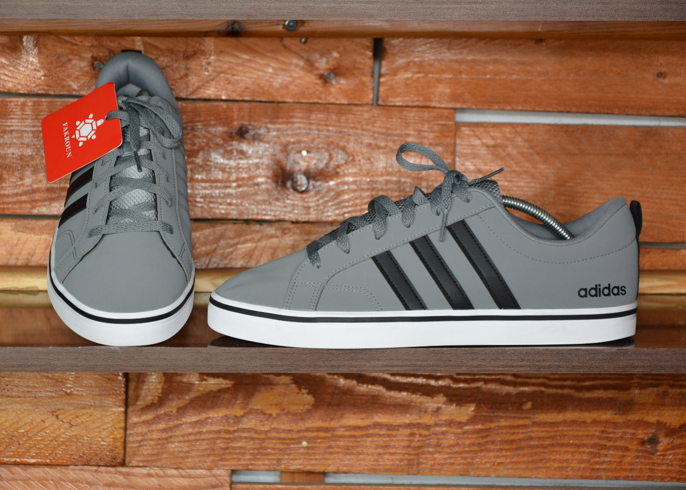 Adidas VS pace 2.0
