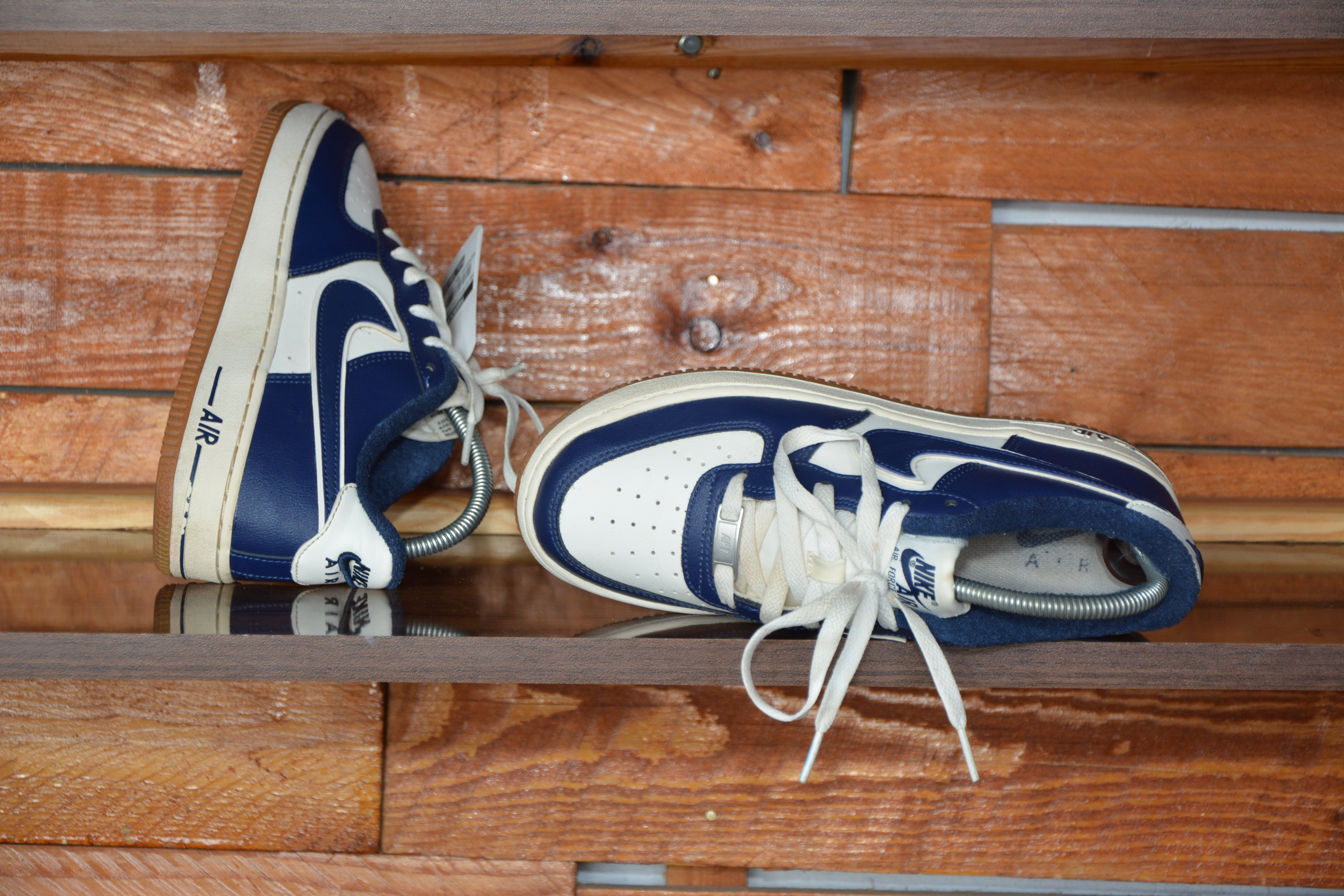 Nike air force 1 low college pack