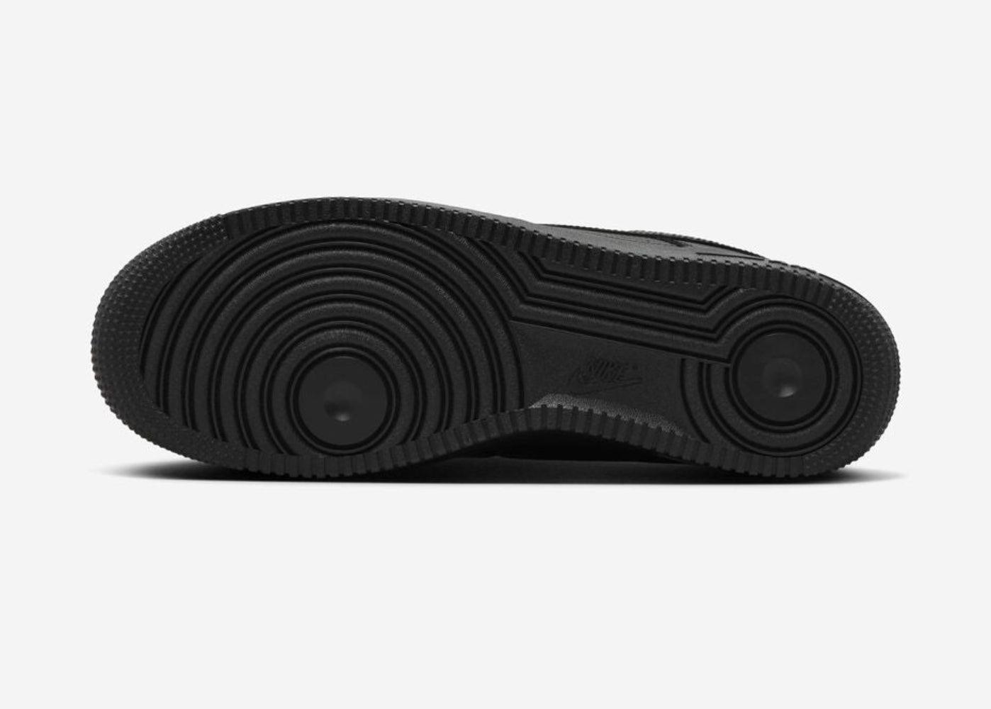 Nike air force 1 ‘07 black carbon fiber