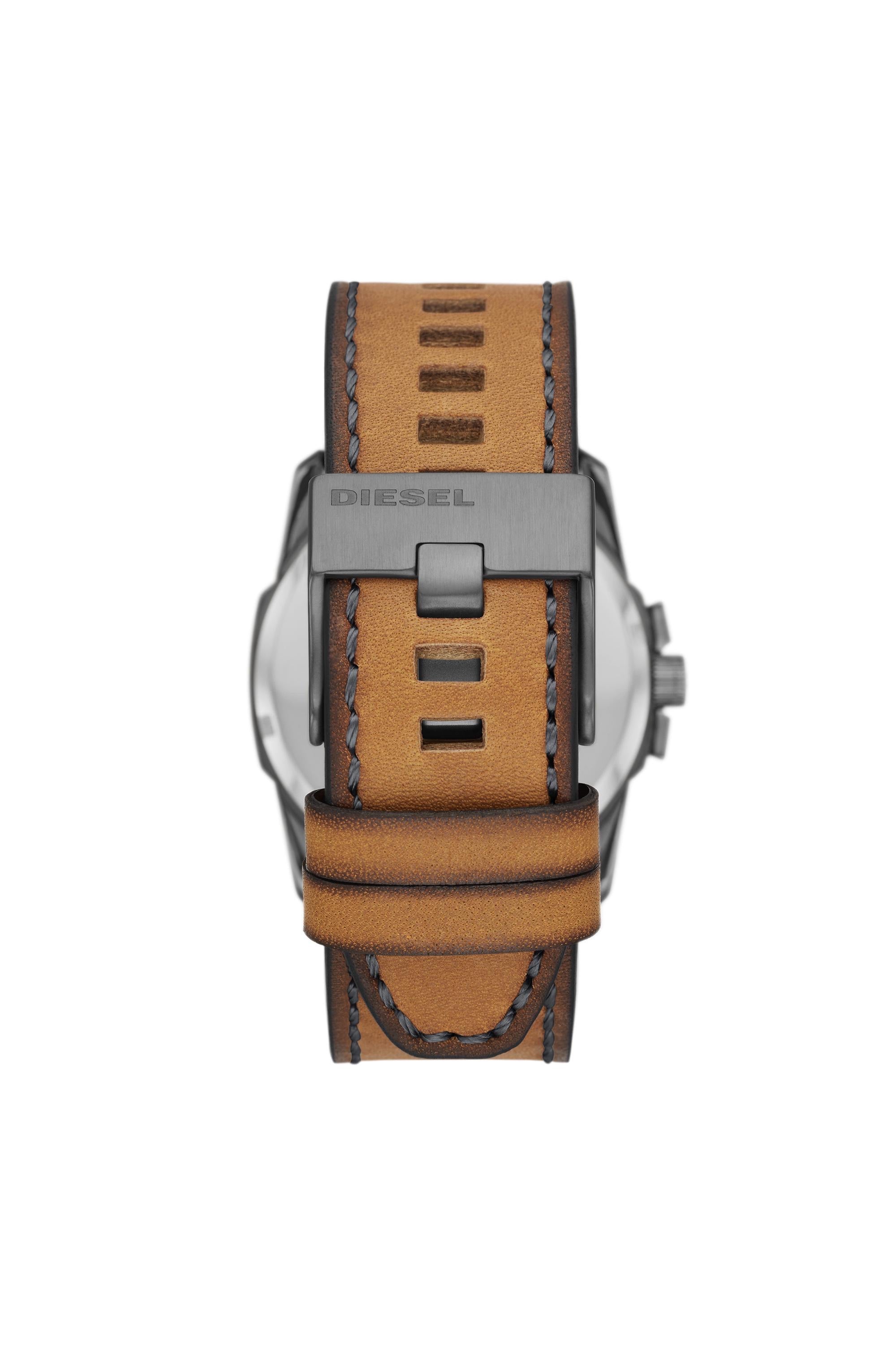 Diesel Dz-1964 Montre Master Chief avec un bracelet en cuir marron