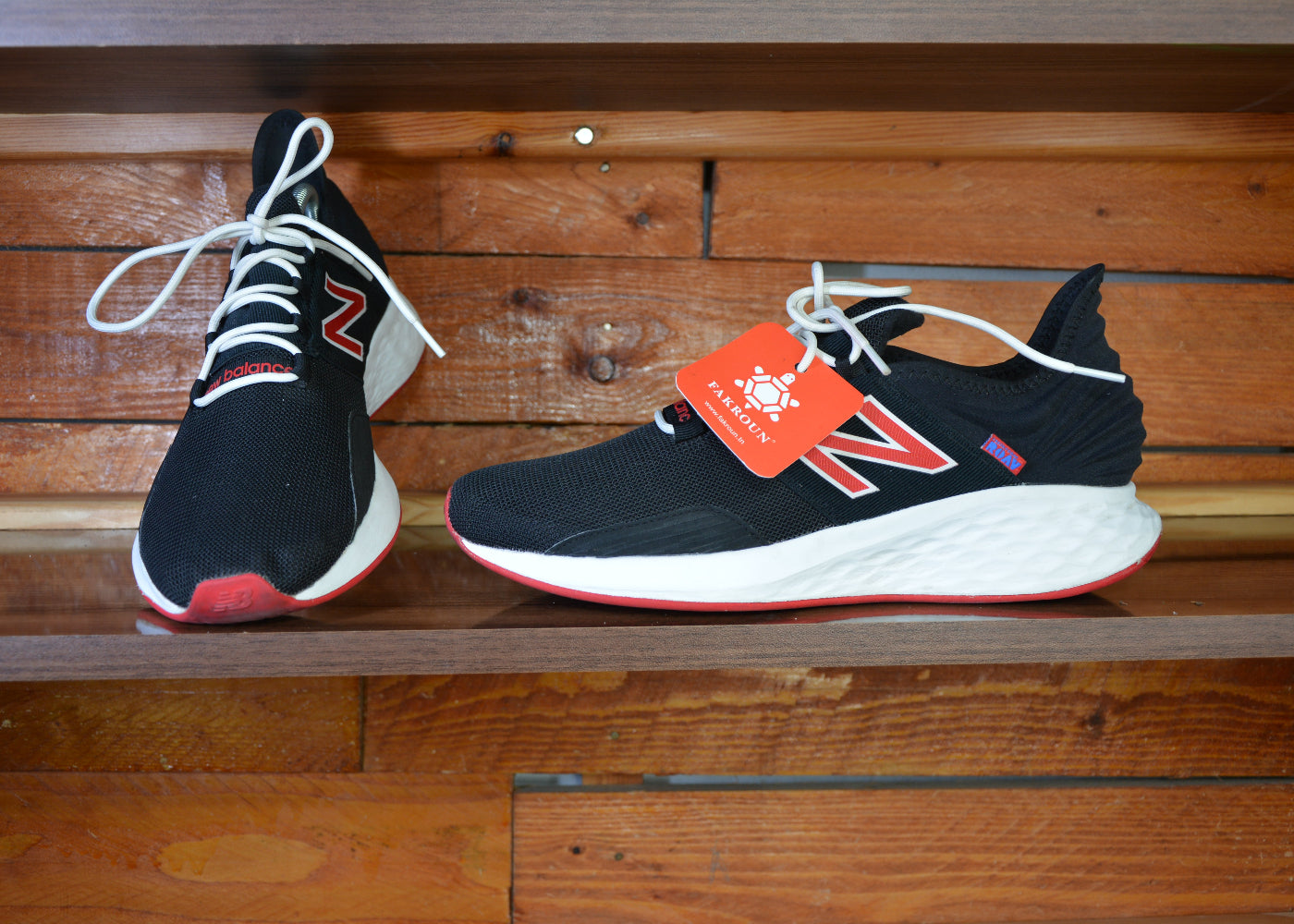 New balance fresh foam roav 2E