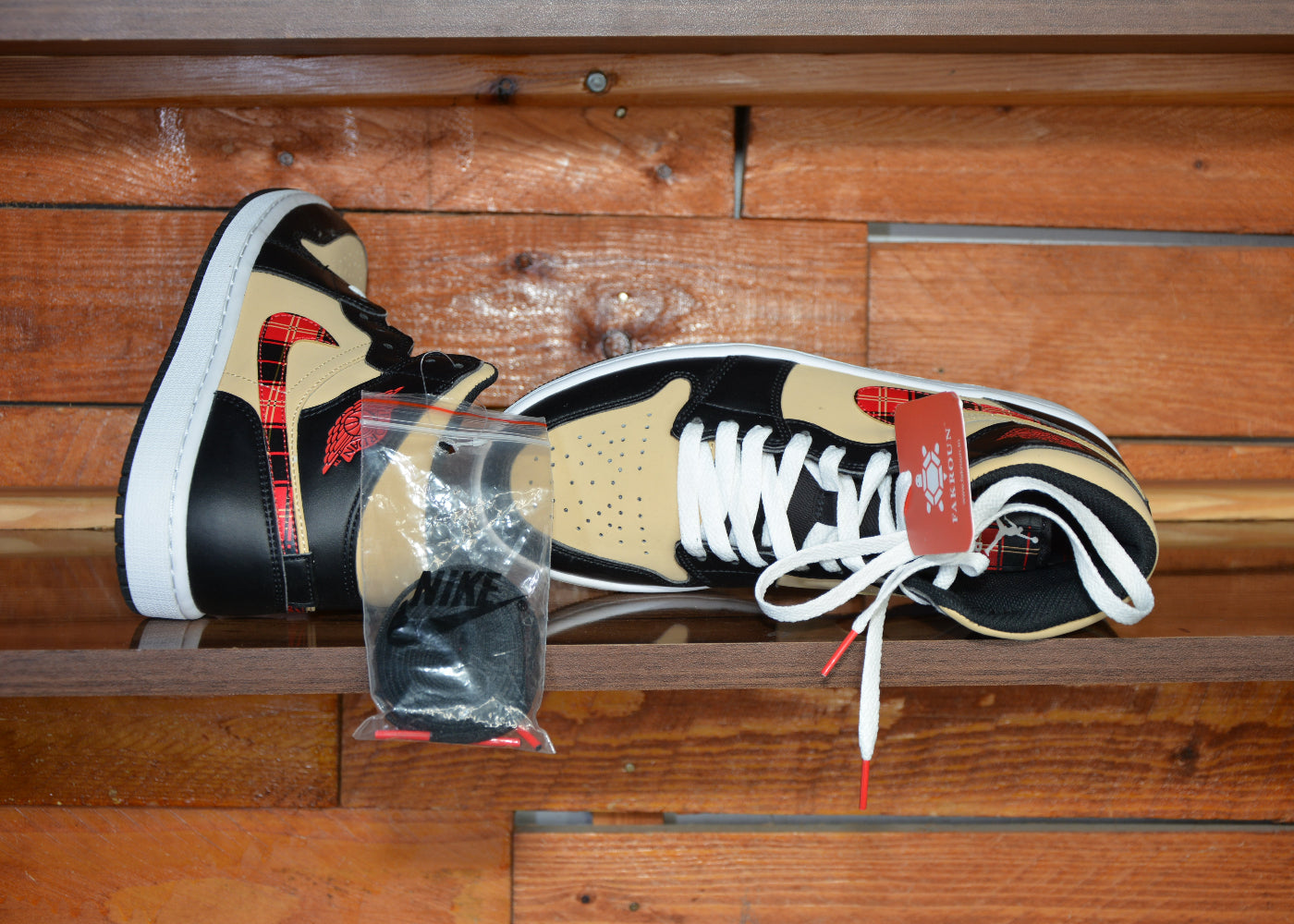 Nike air Jordan 1 mid se tartan