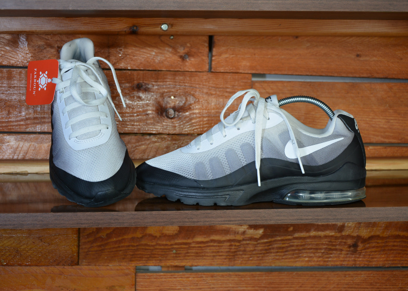 Nike air max invigor