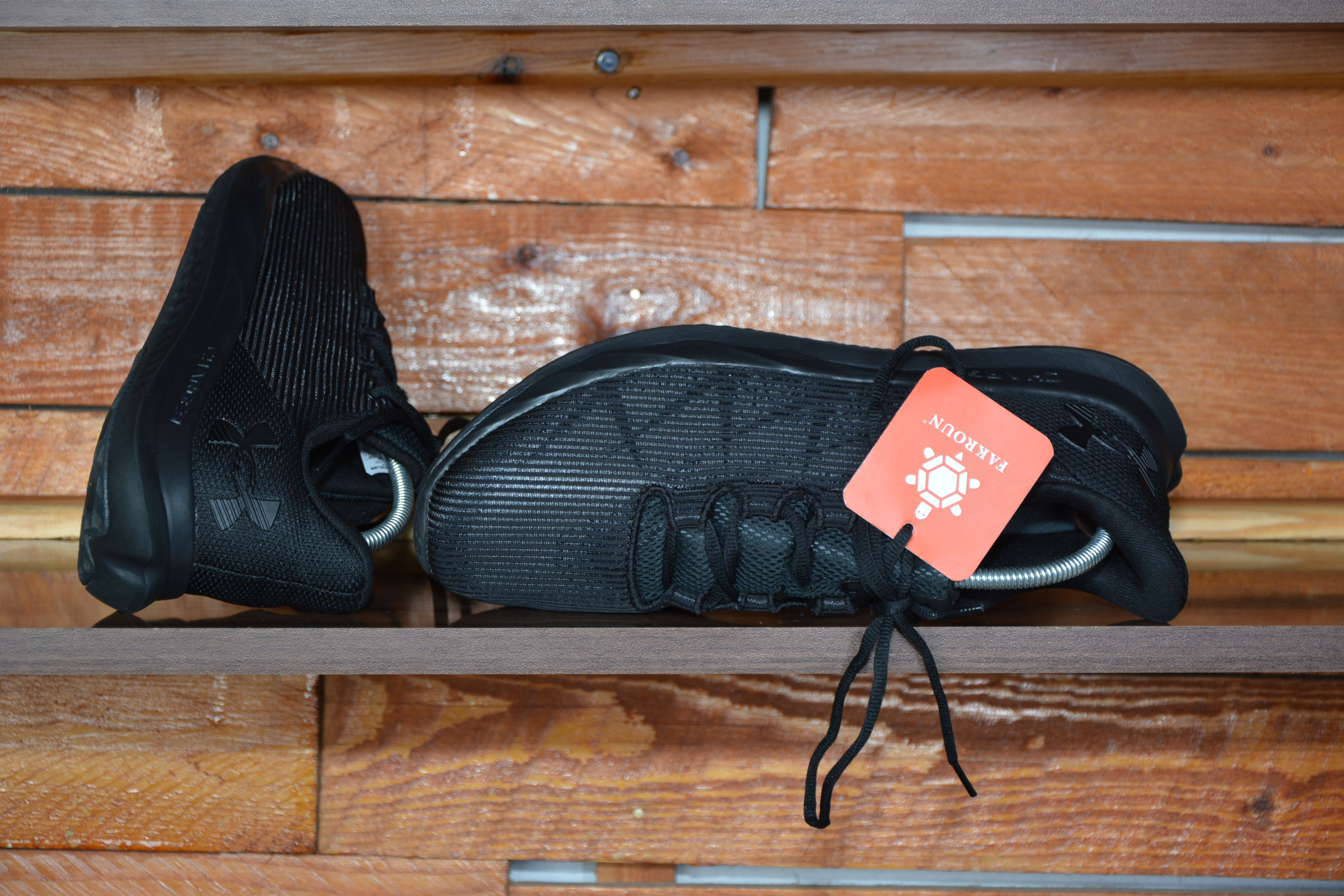 Under armour speed swift