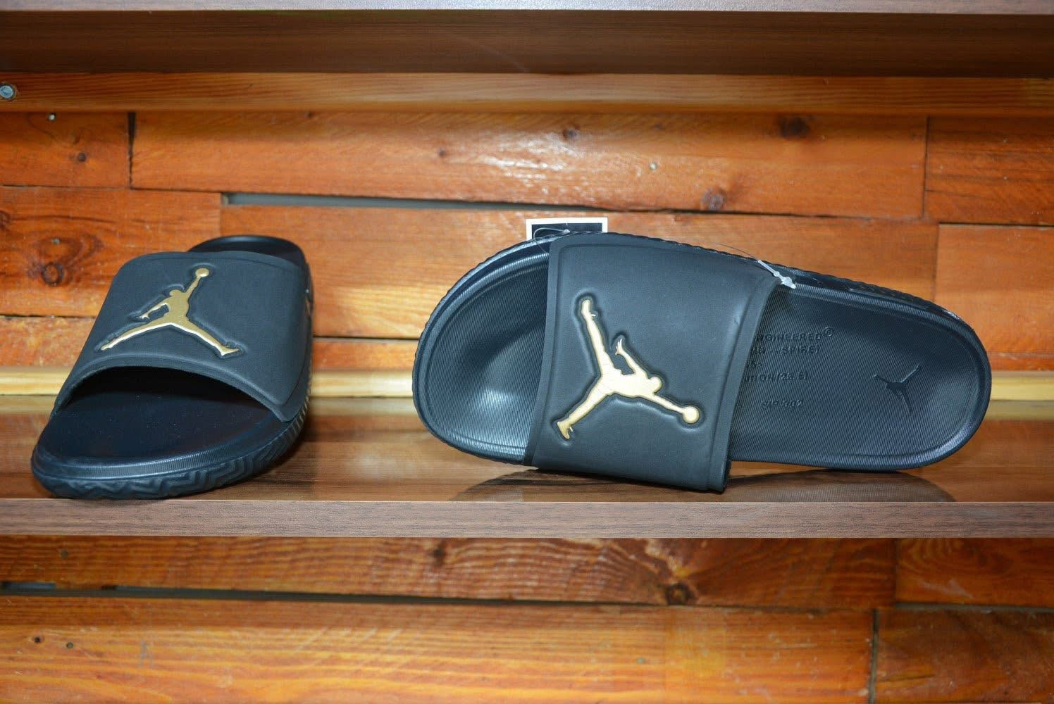 Claquette nike Jordan