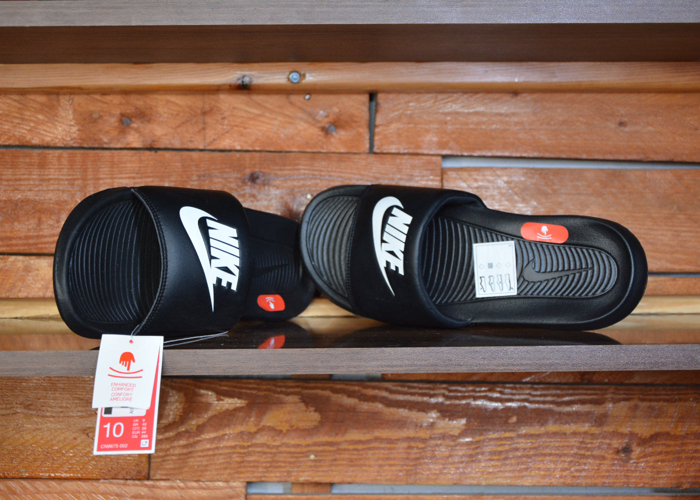 Claquette Nike victori one