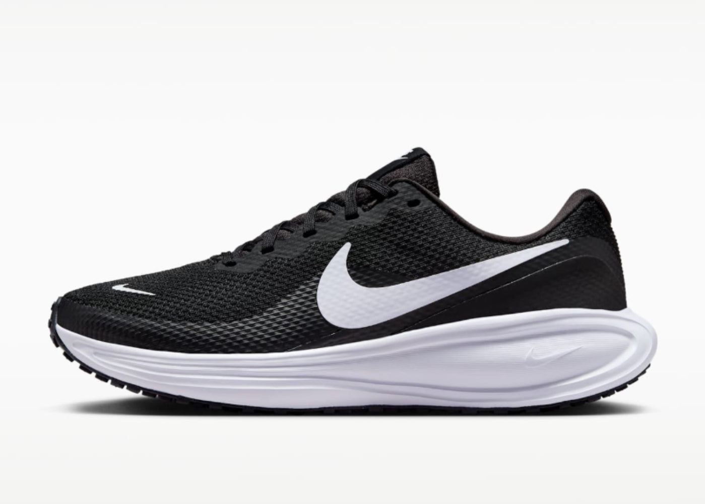 Nike Revolution 8