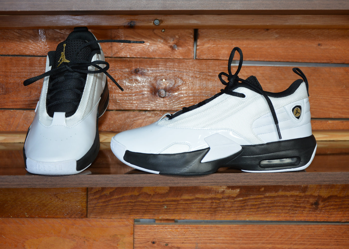 Nike air jordan max aura 6