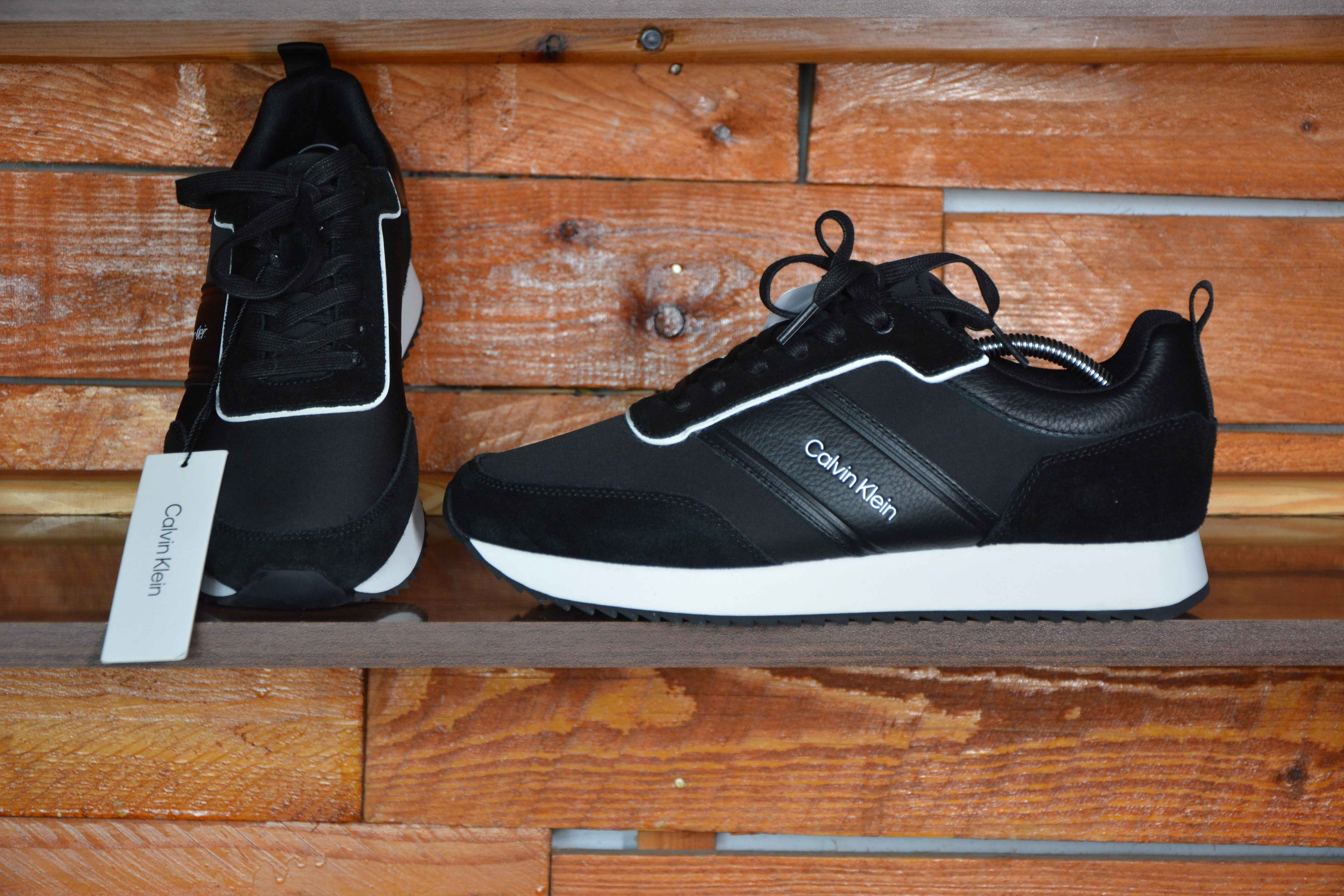 Calvin klein trainers feature
