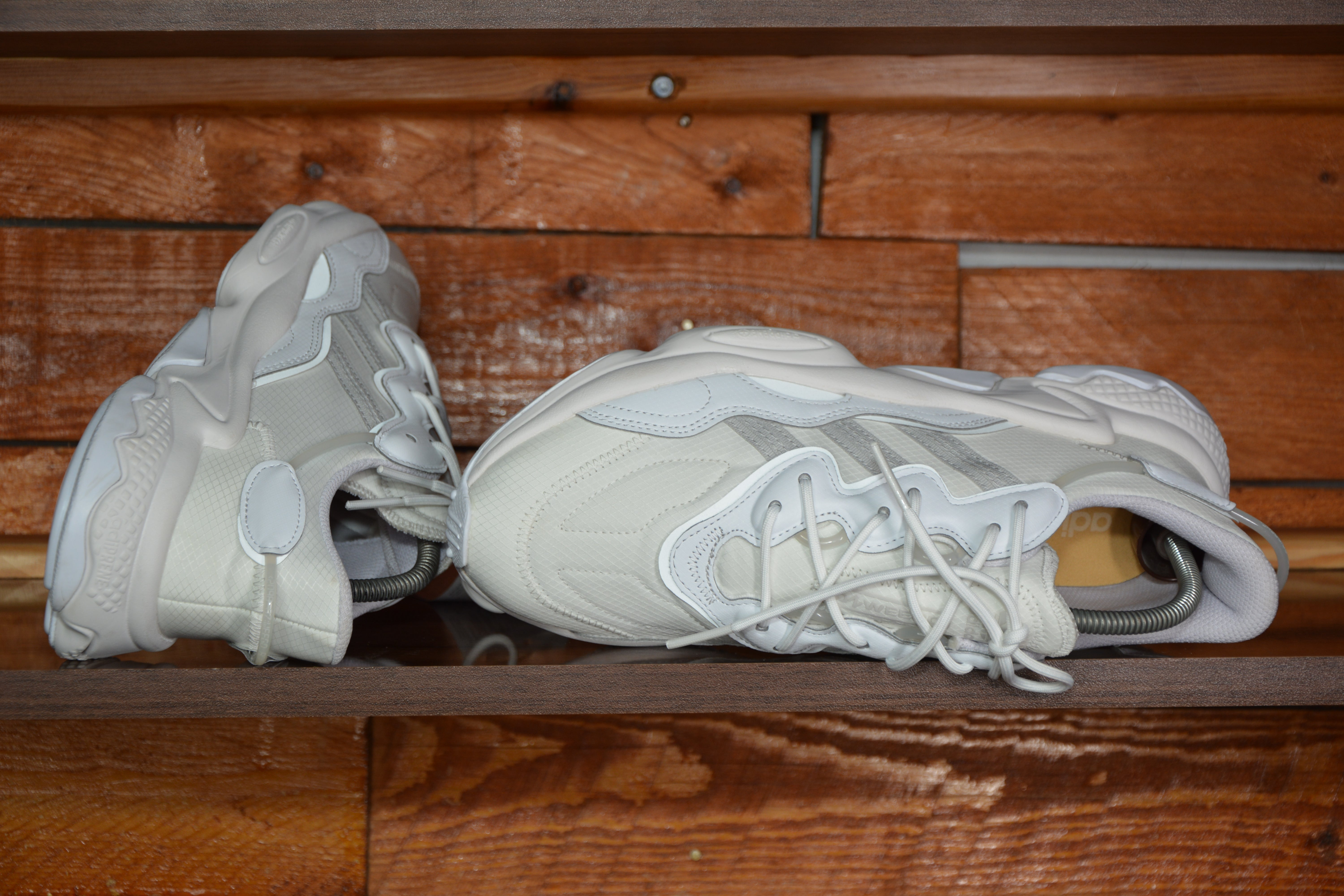 Adidas ozweego