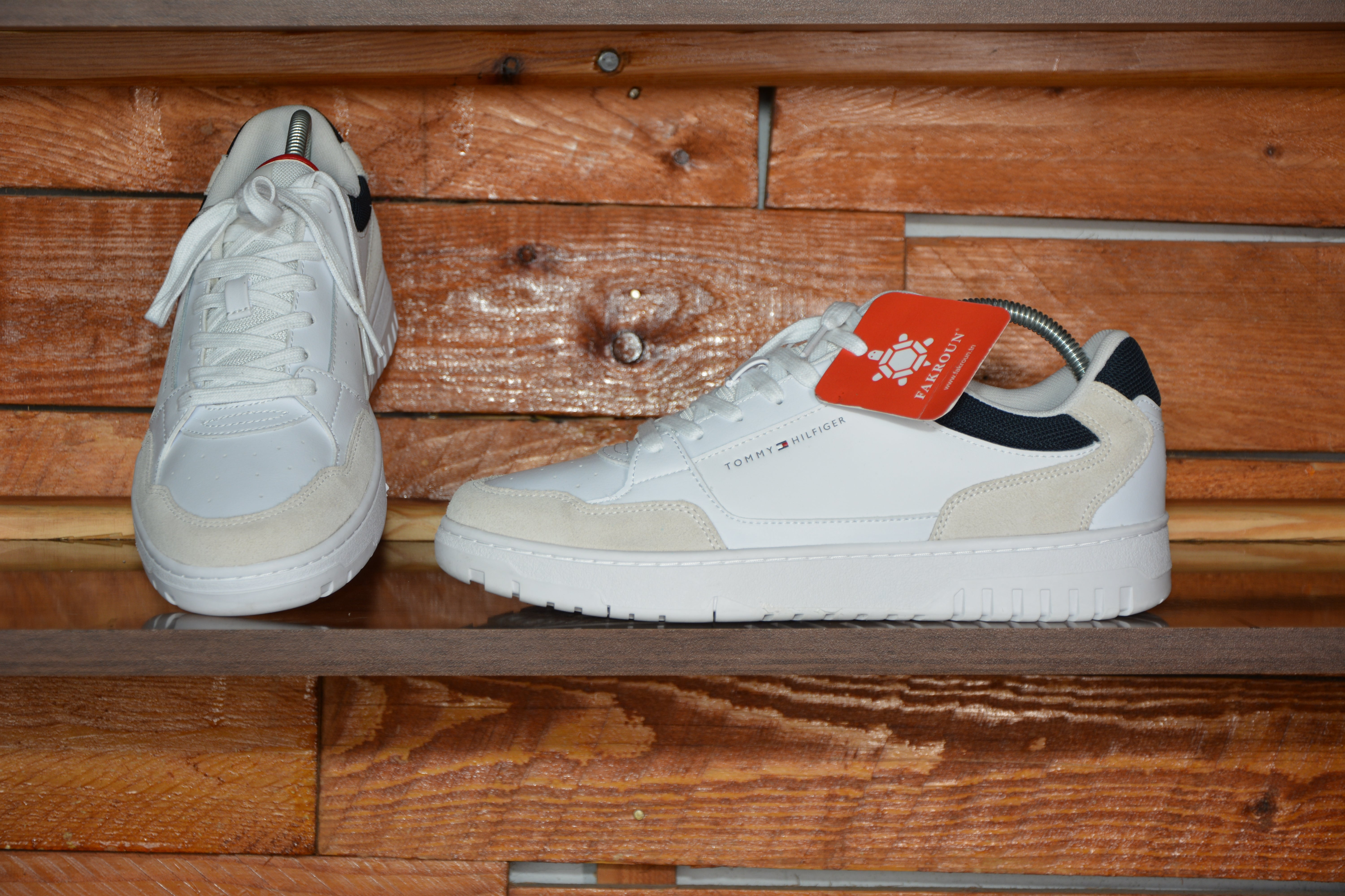Tommy Hilfiger leather men