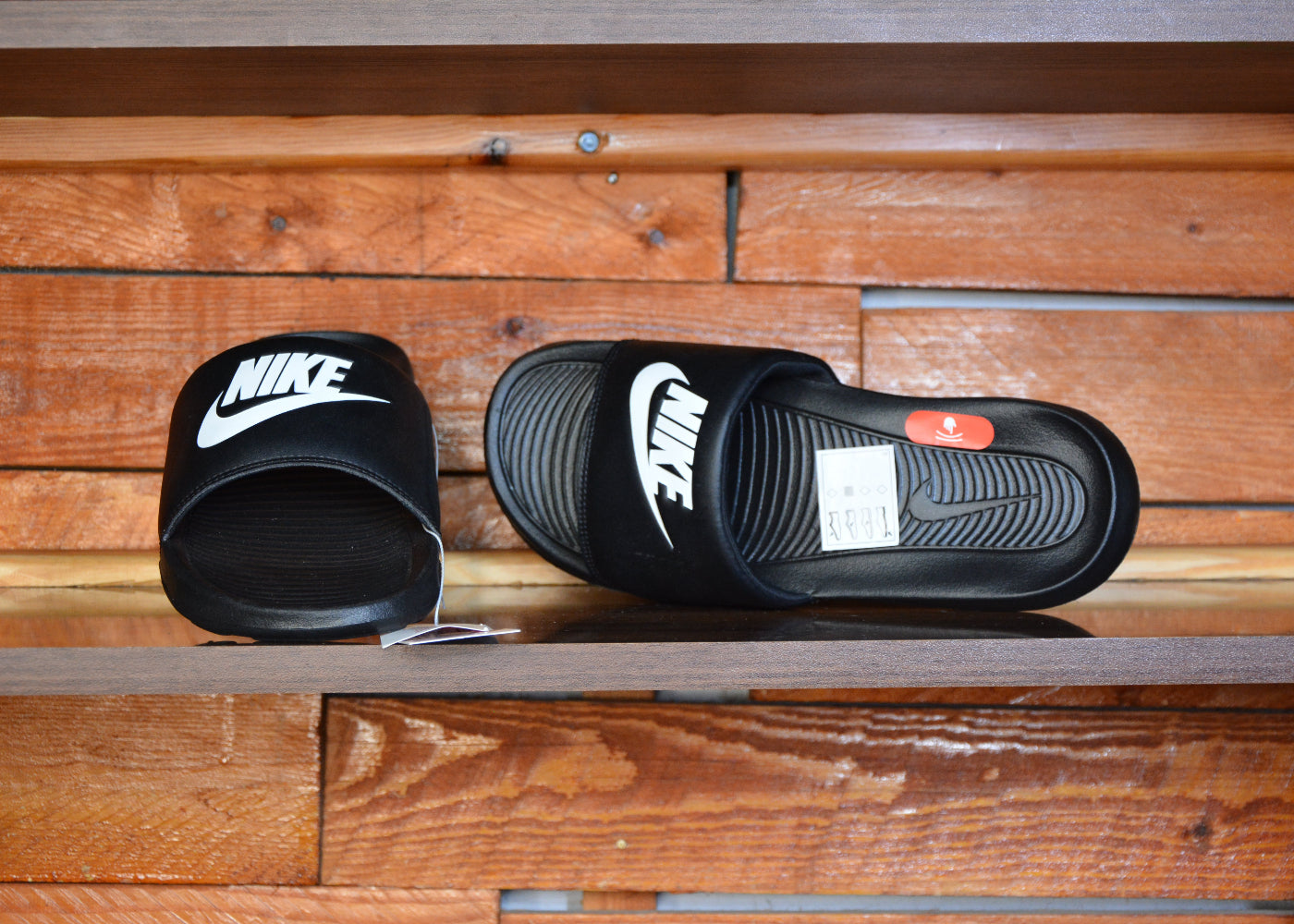 Claquette Nike victori one