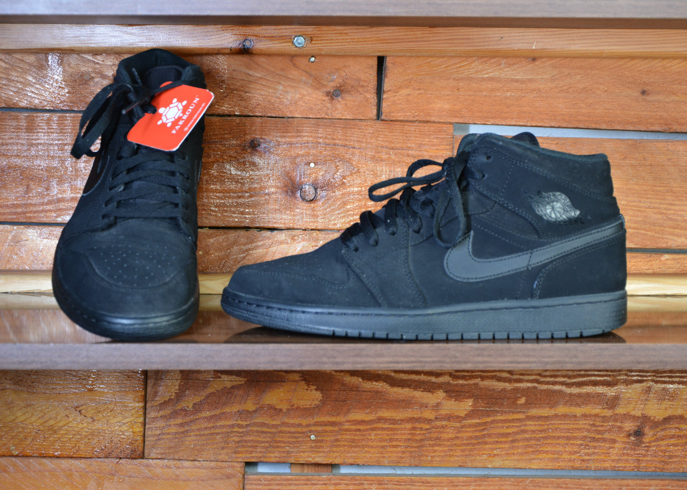 Nike Jordan 1 mid triple