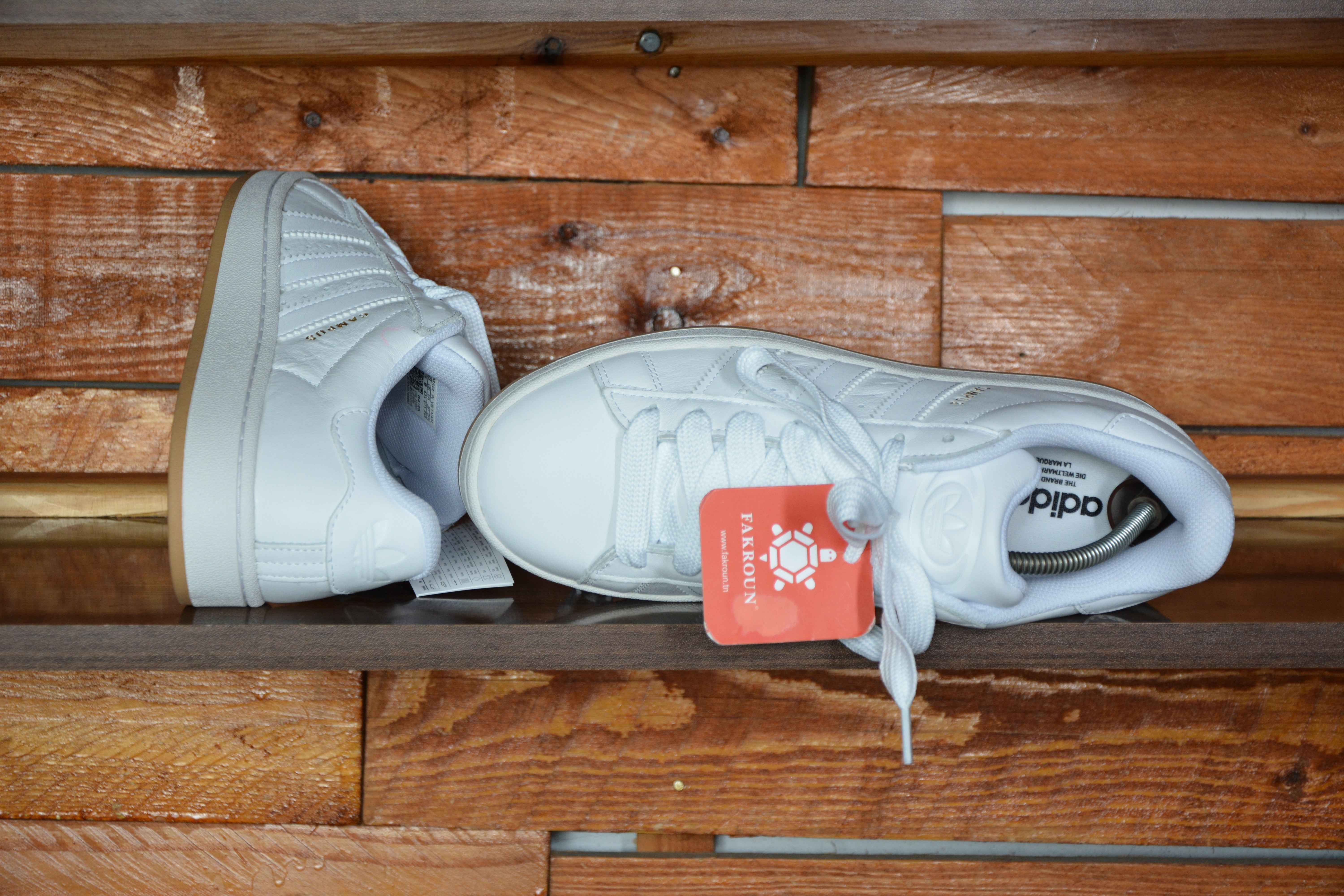 Adidas campus
