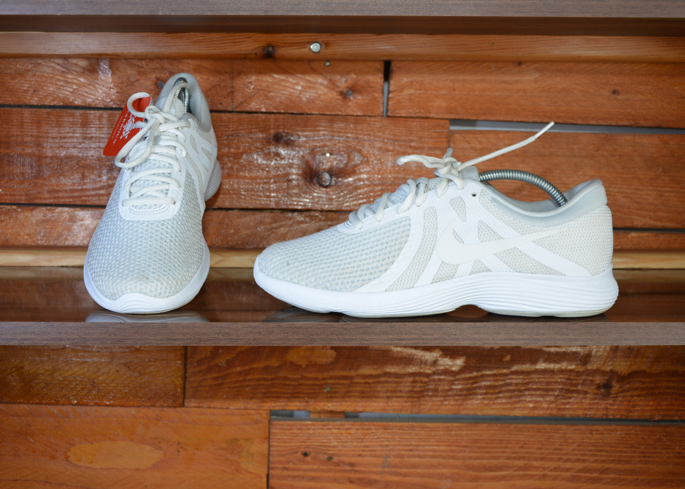 Nike revolution 4 pure platinum