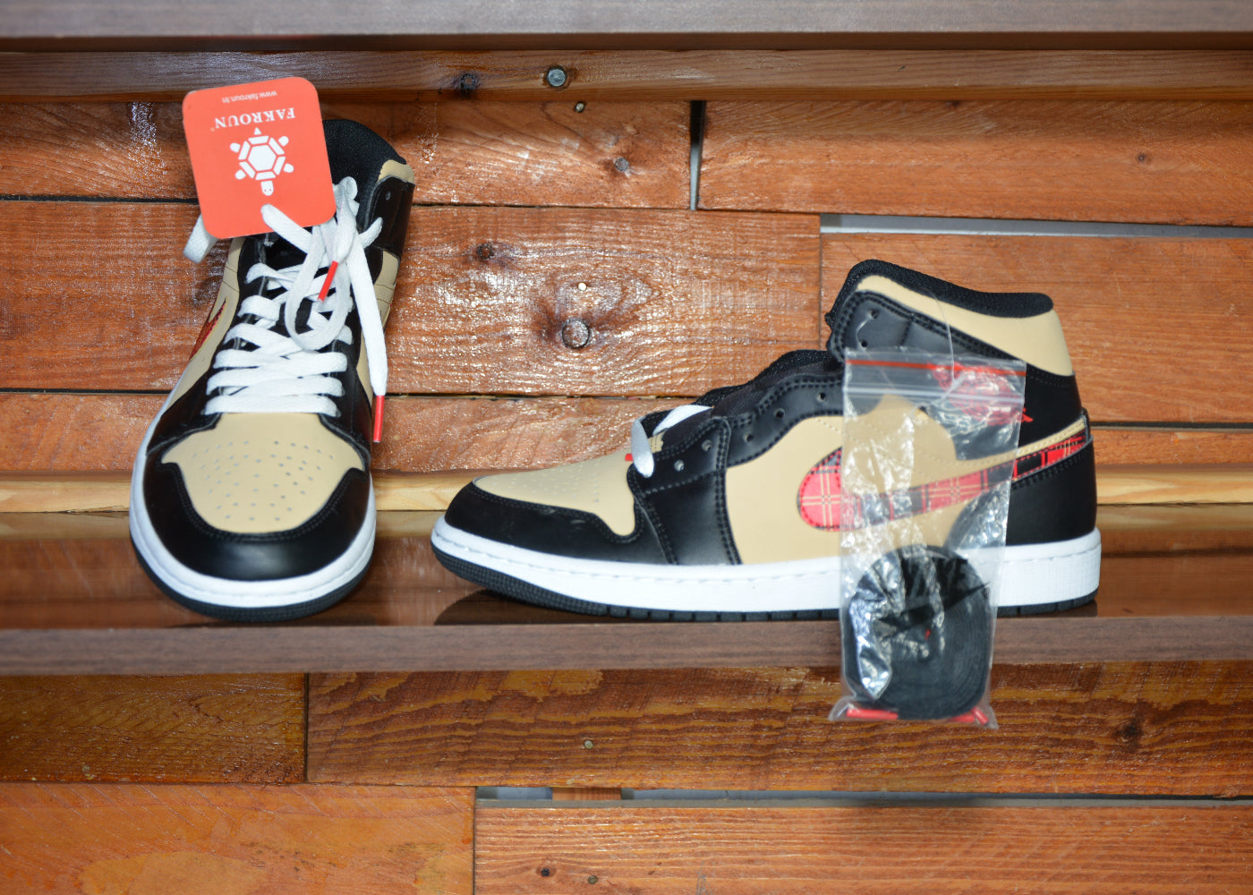 Nike air Jordan 1 mid se tartan