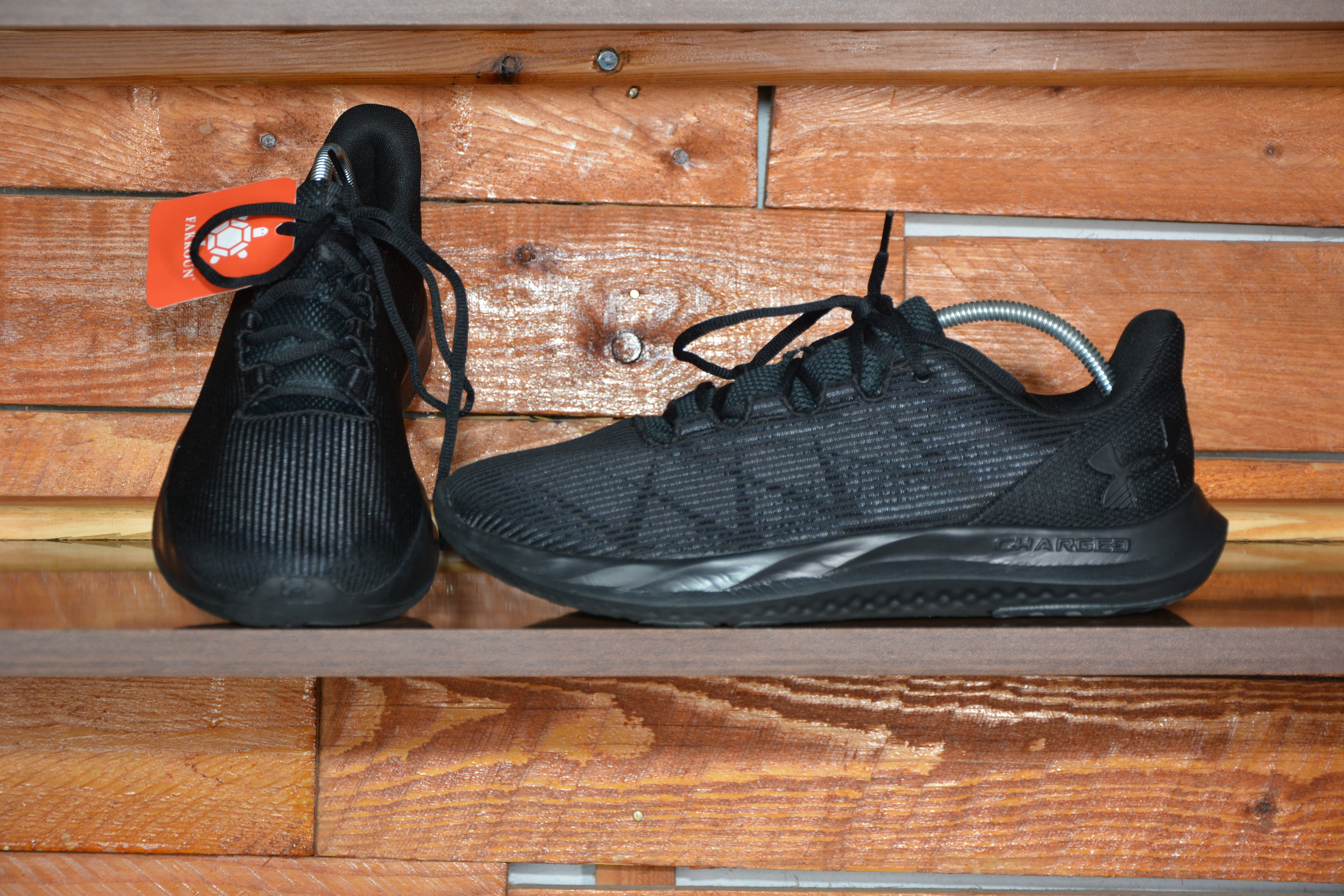 Under armour speed swift