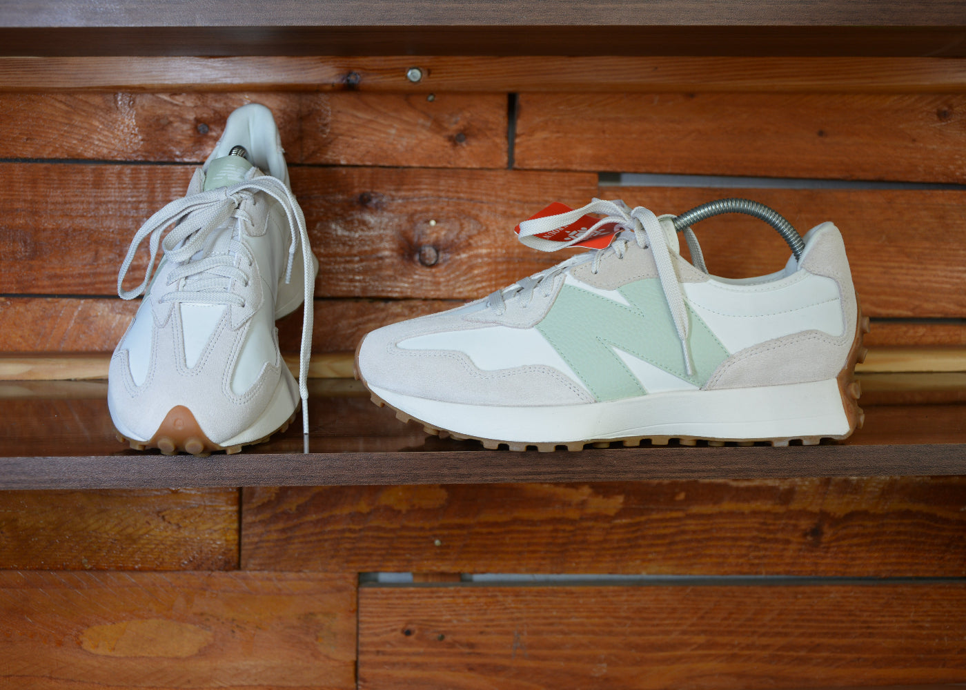 New balance 327 moonabeam