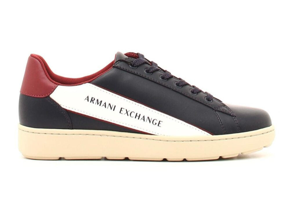 Armani Exchange Low-Top Trainers with a Contrast Band.
