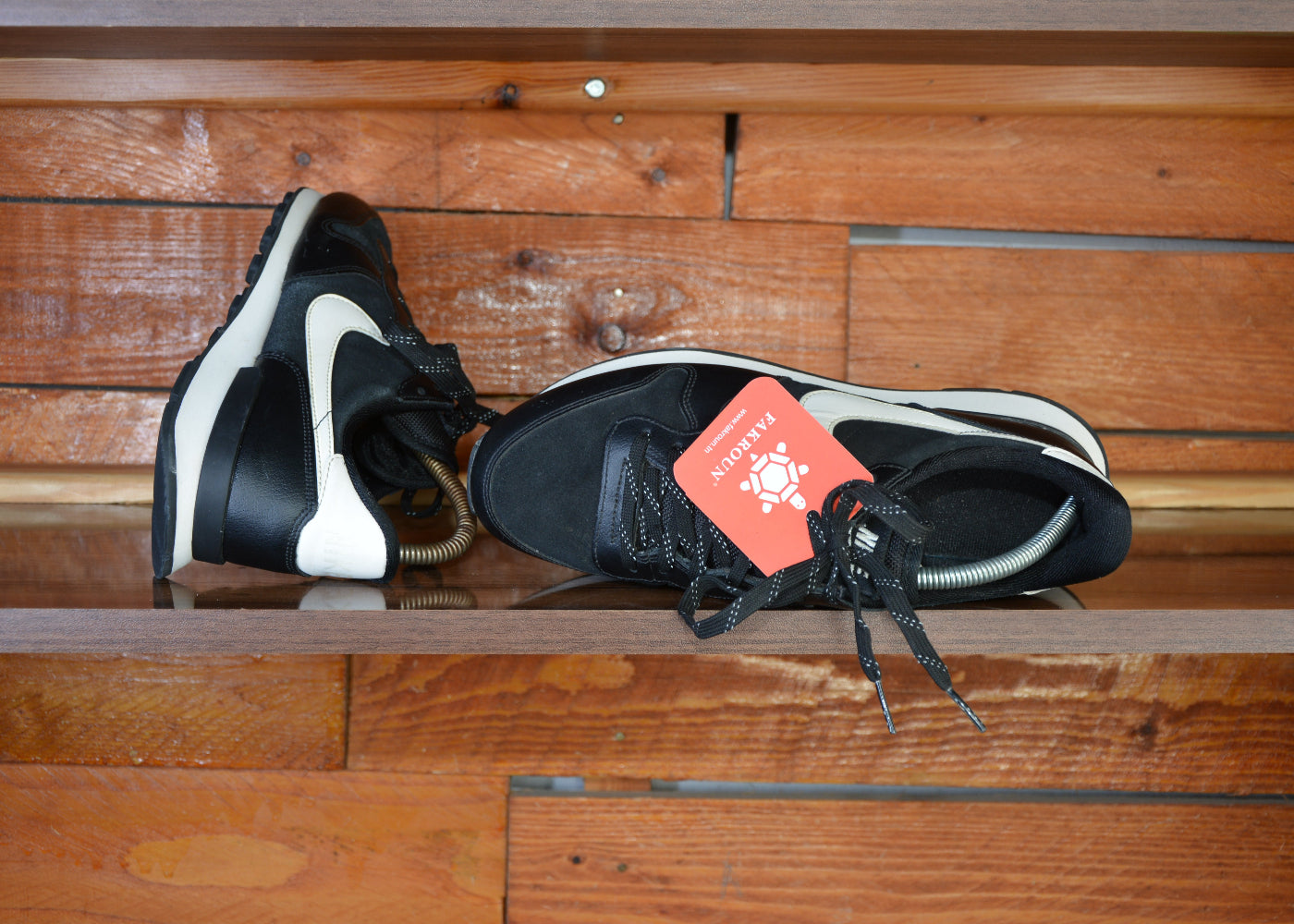 Nike internationalist