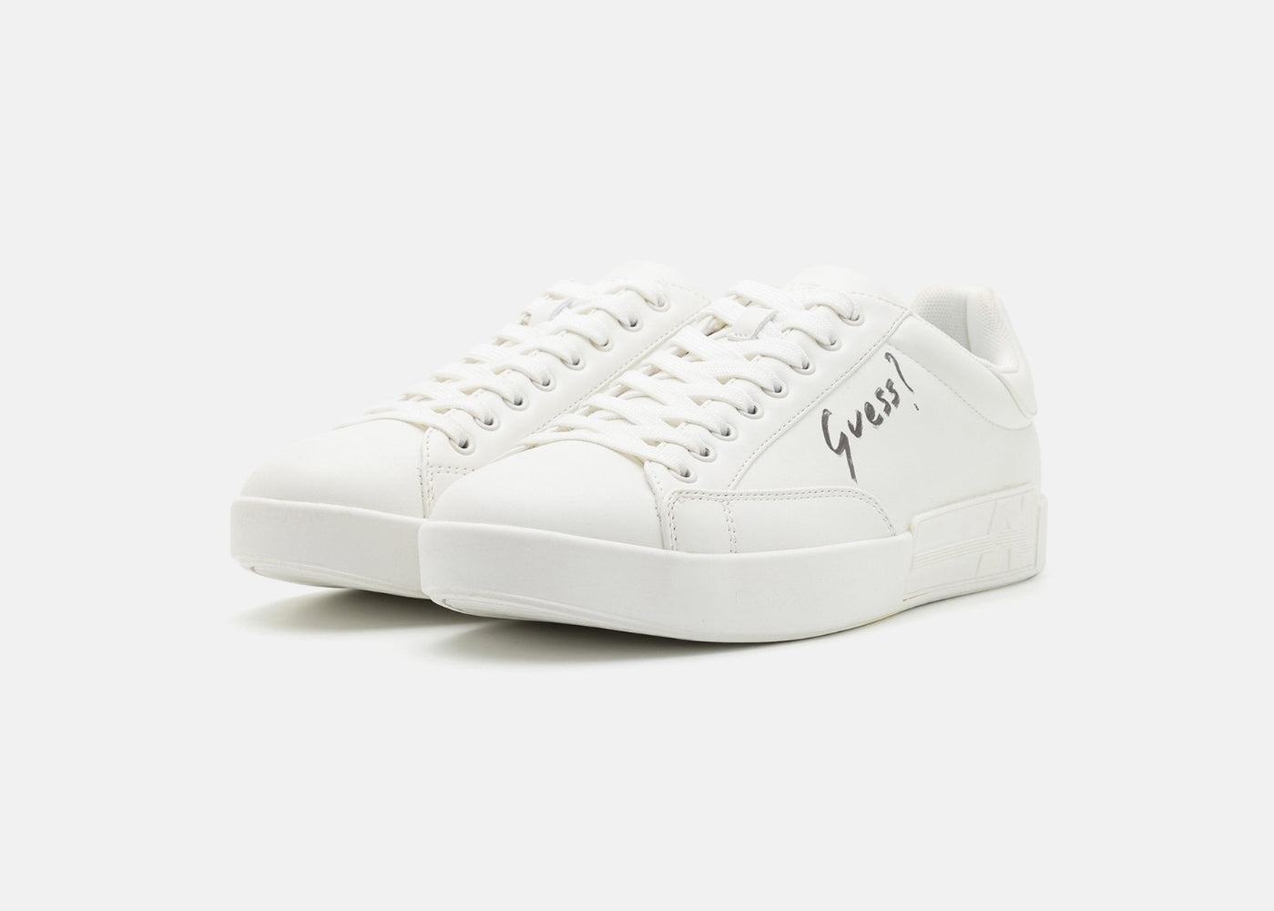 Guess Caserta white