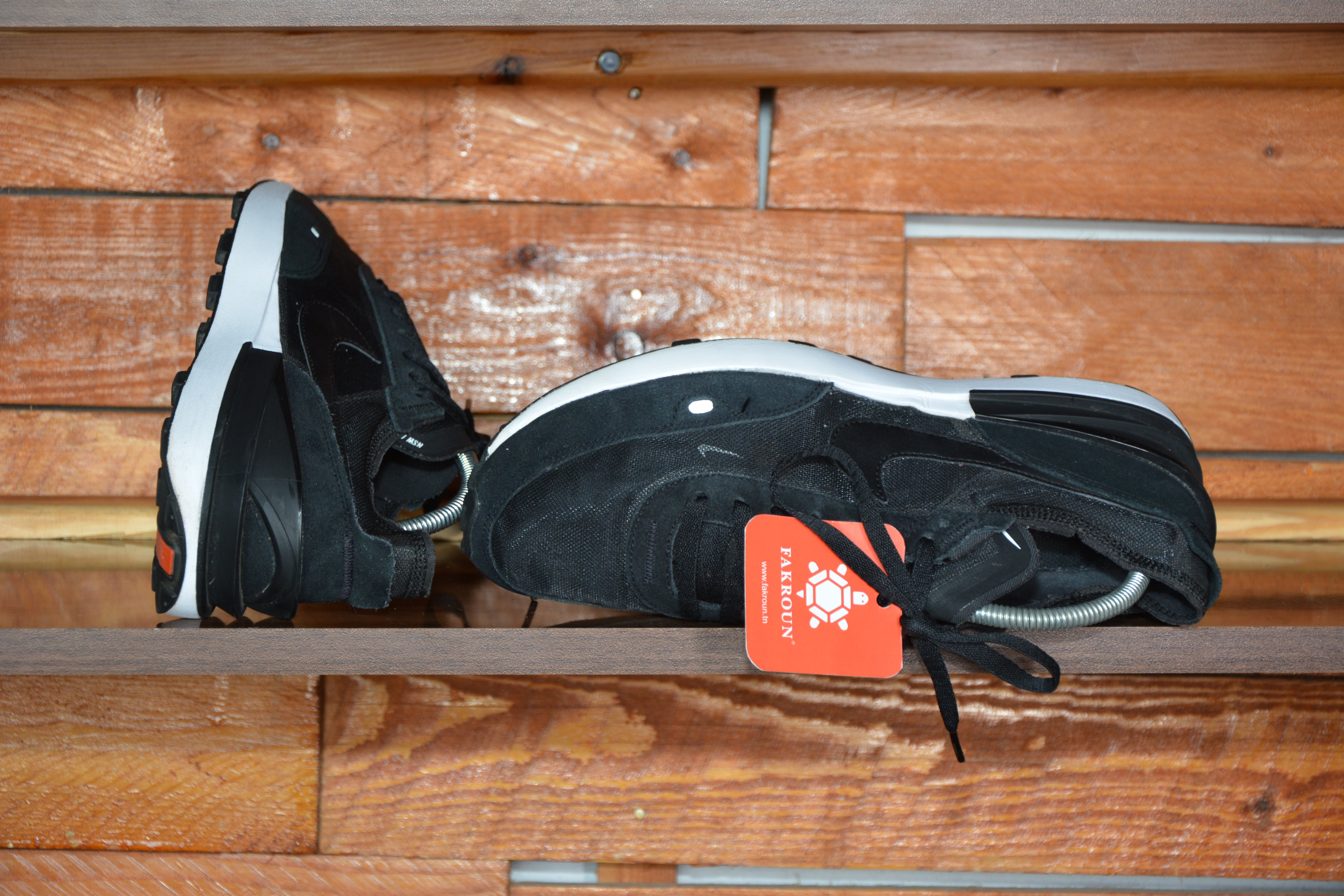 Nike waffle one se