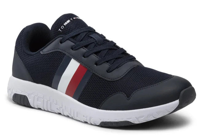 Tommy Hilfiger light weight knit