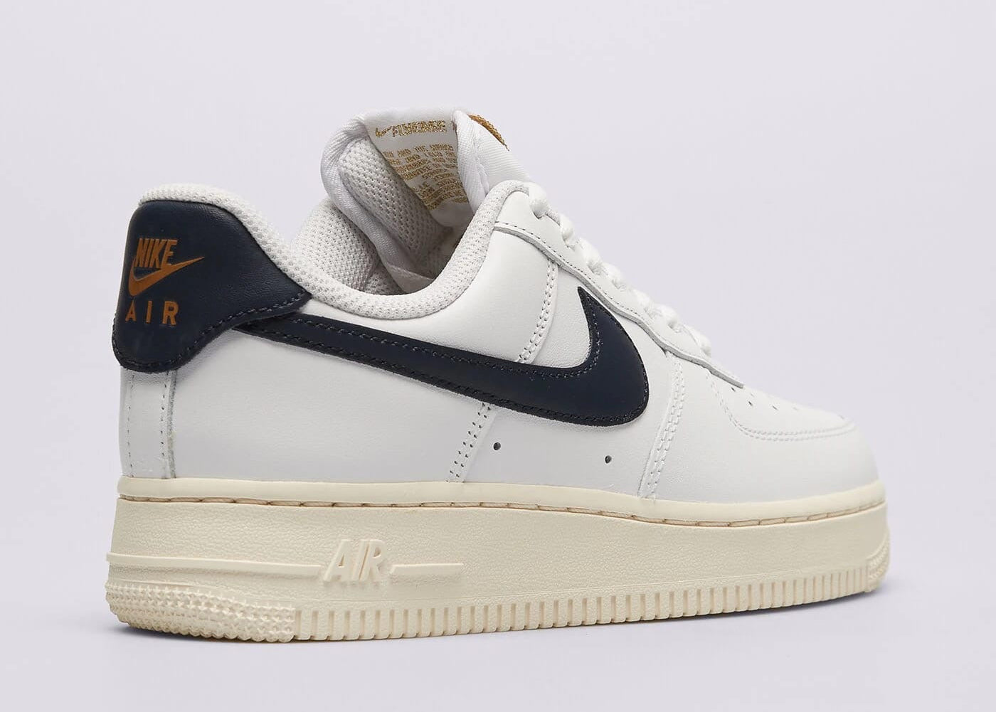 Nike air force 1 07 flyease