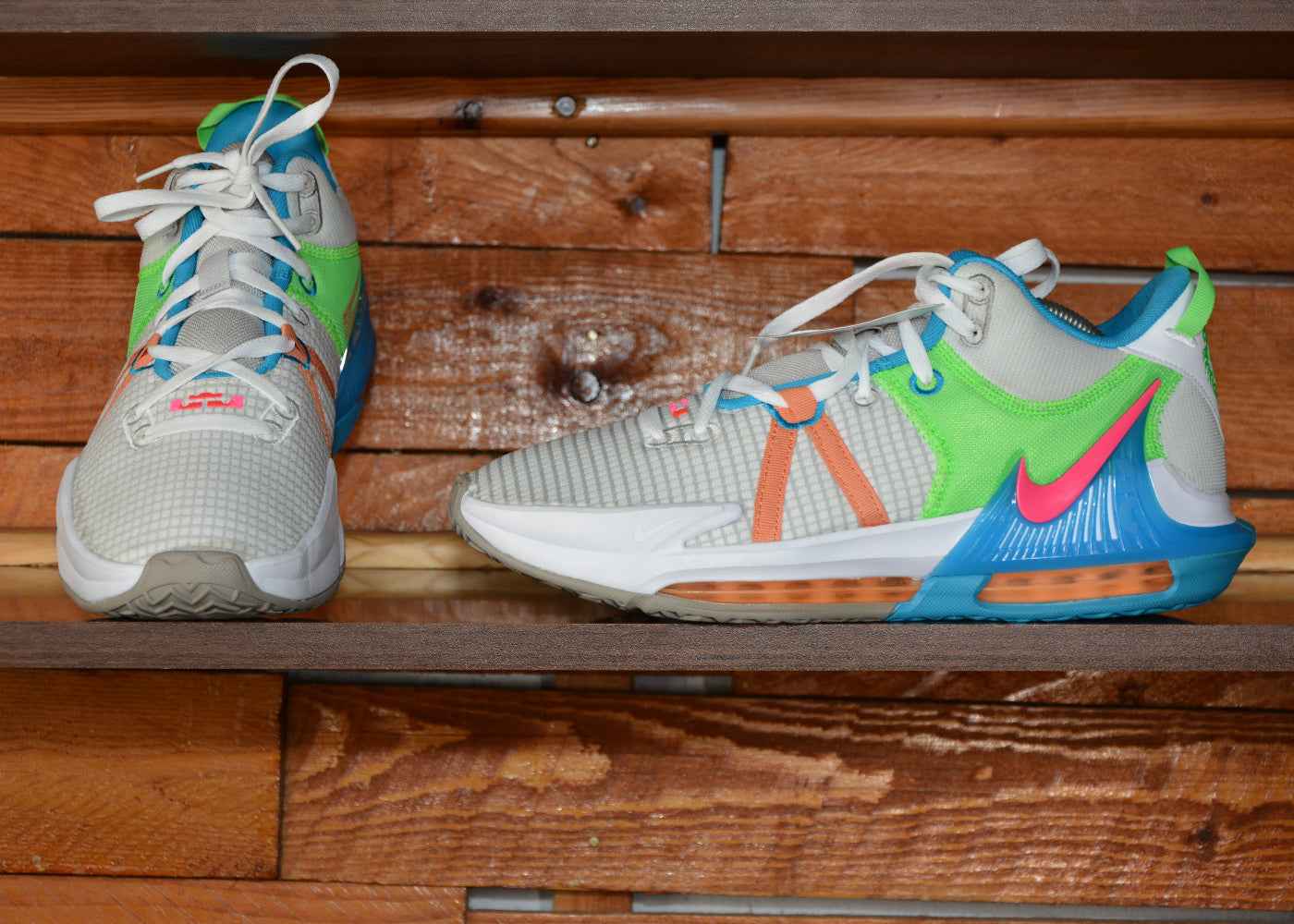 nike lebron witness vll