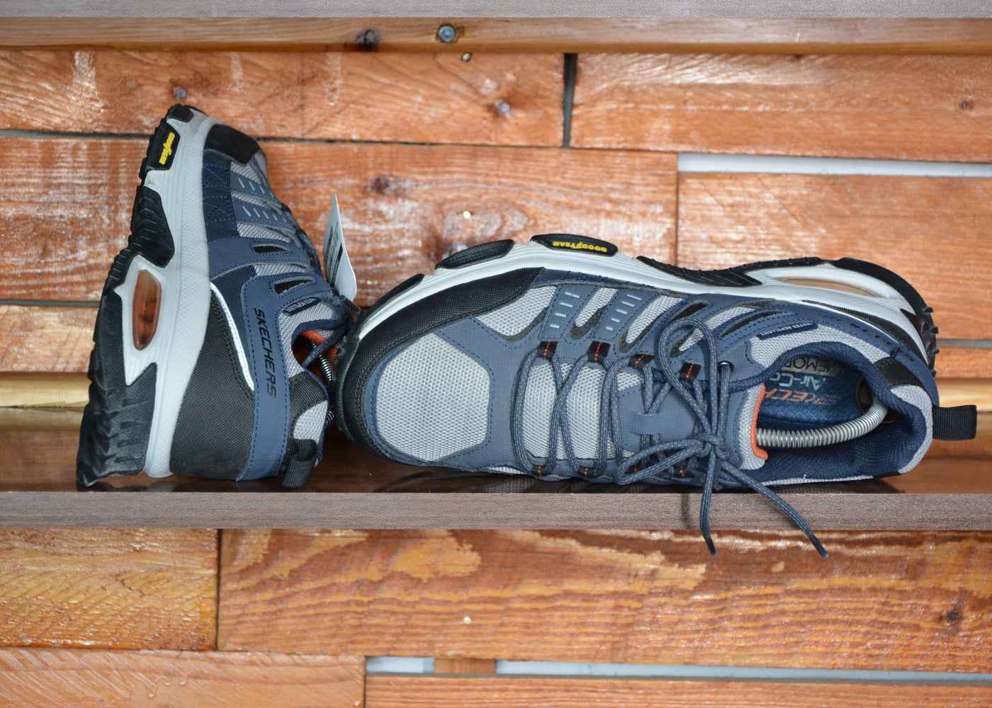 skechers men s