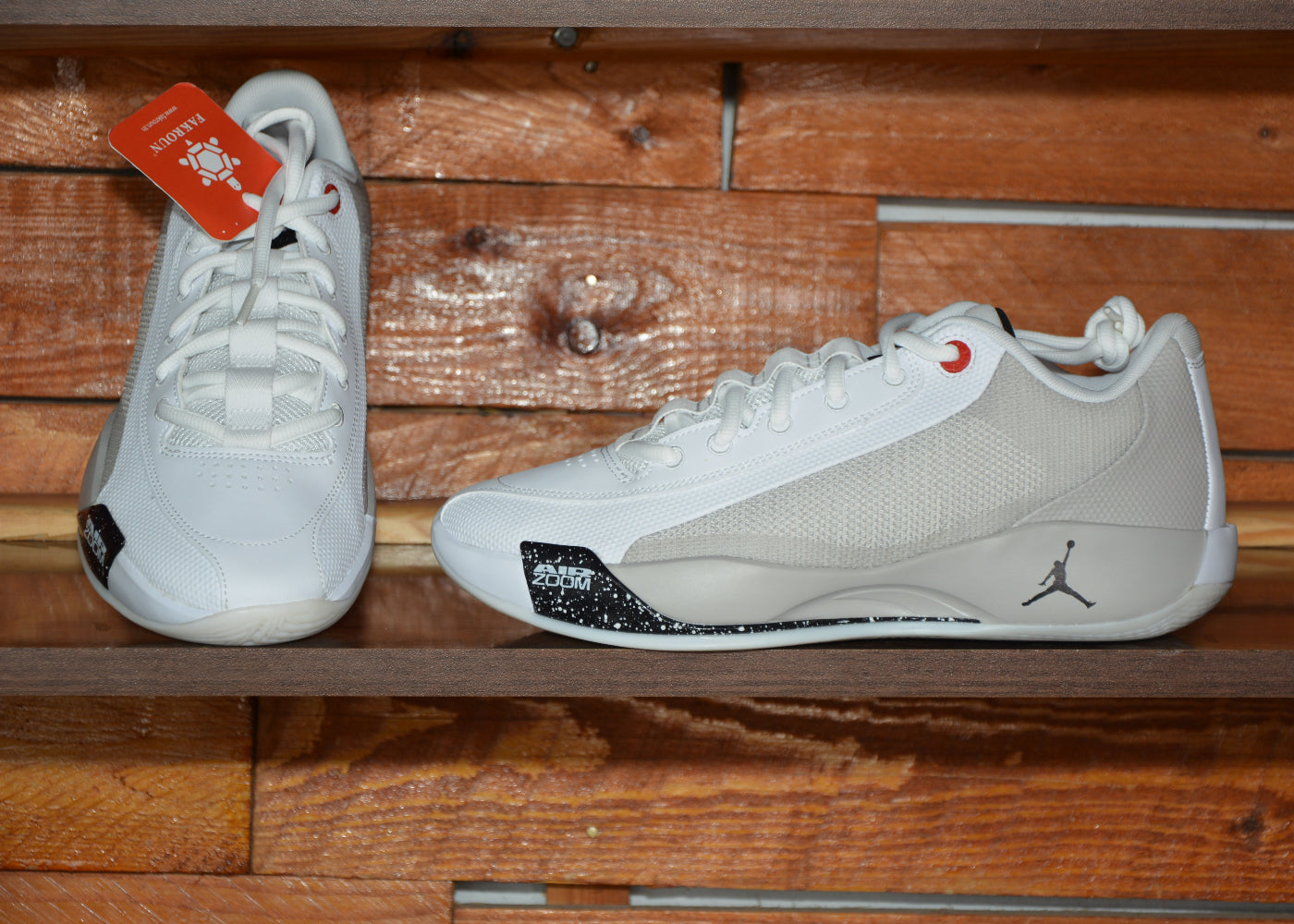 nike jordan luke 77