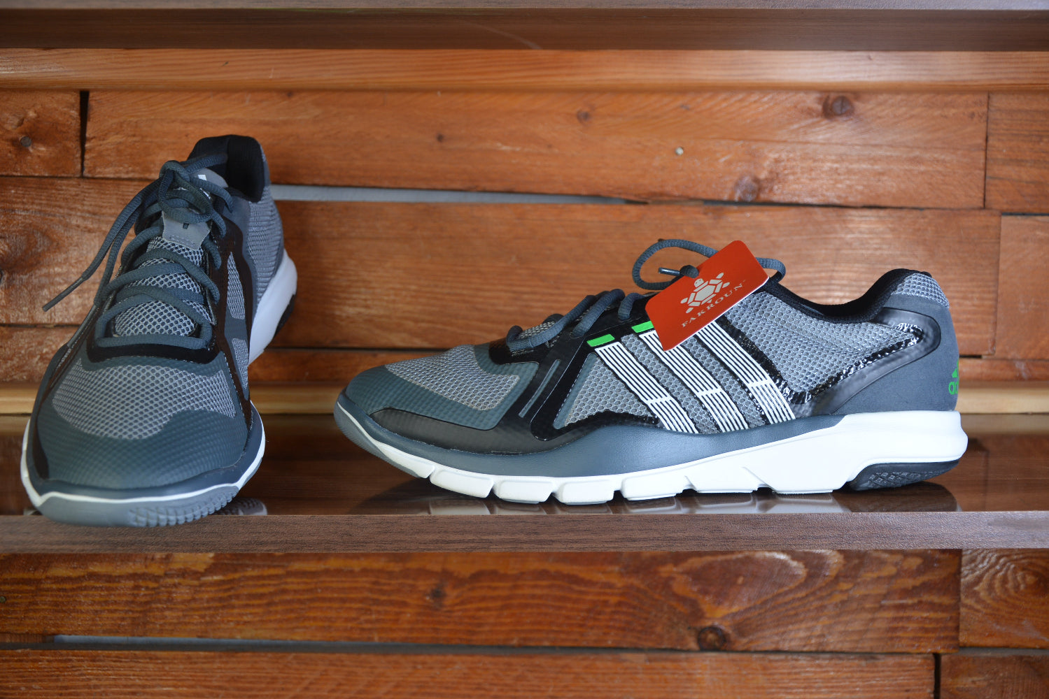 Adidas hereen A.T 270