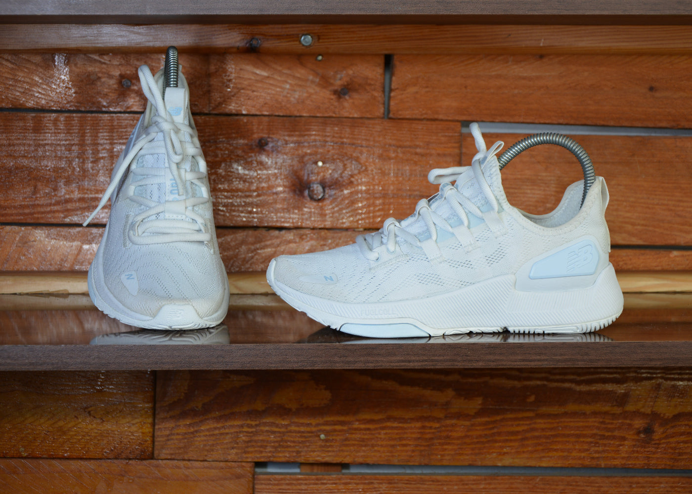 New balance wmns fuelcell train