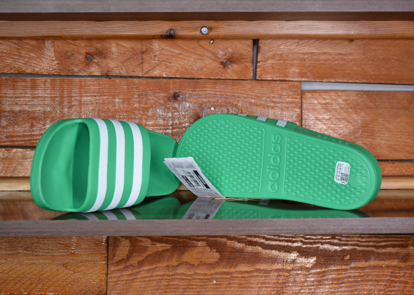 Adidas adilette aqua slides