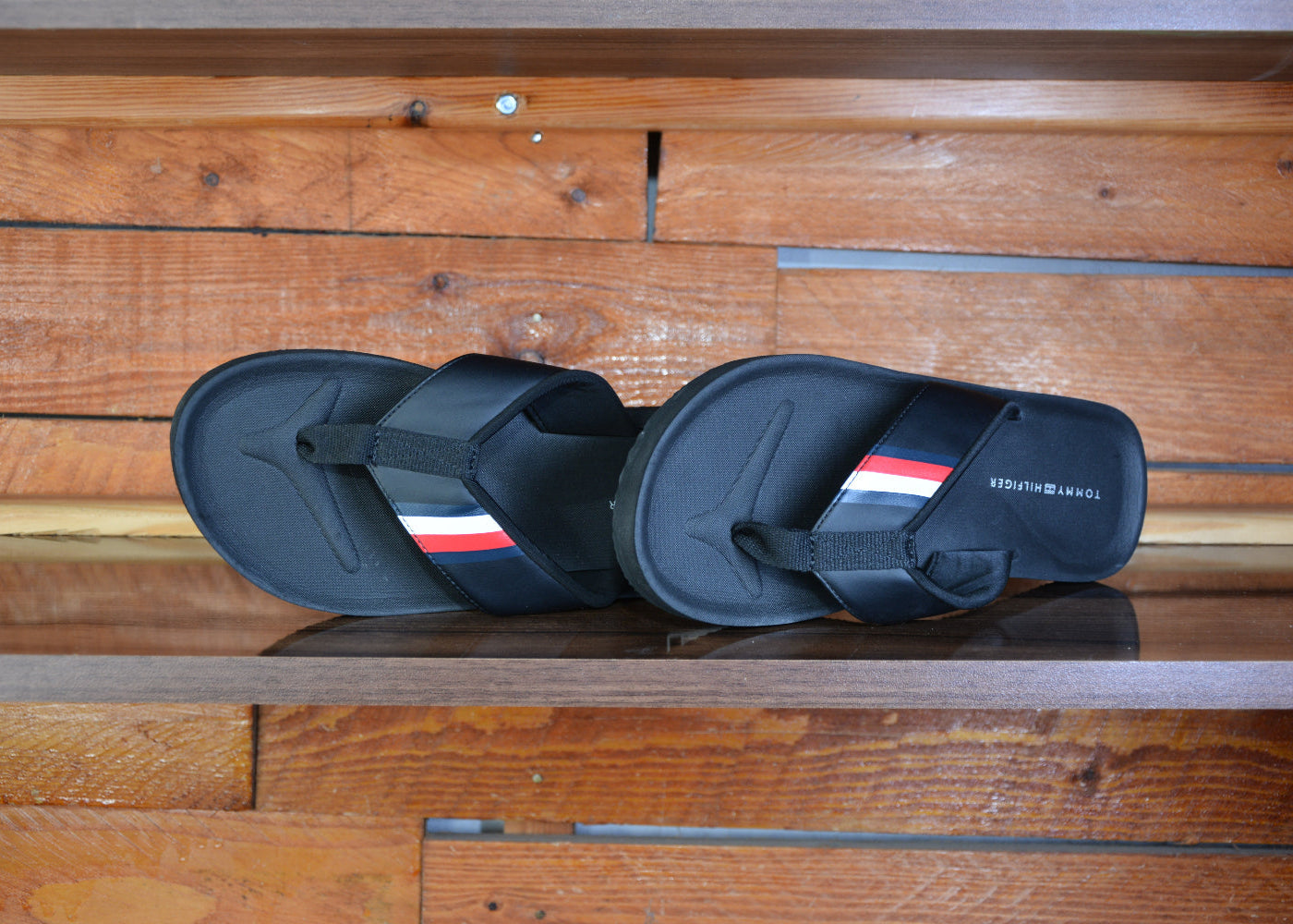 Claquette tommy men printed rubber