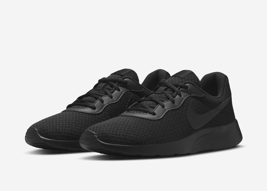 Nike Tanjun