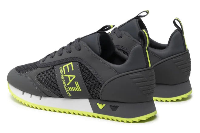 EA7 Emporio Armani
Zapatillas