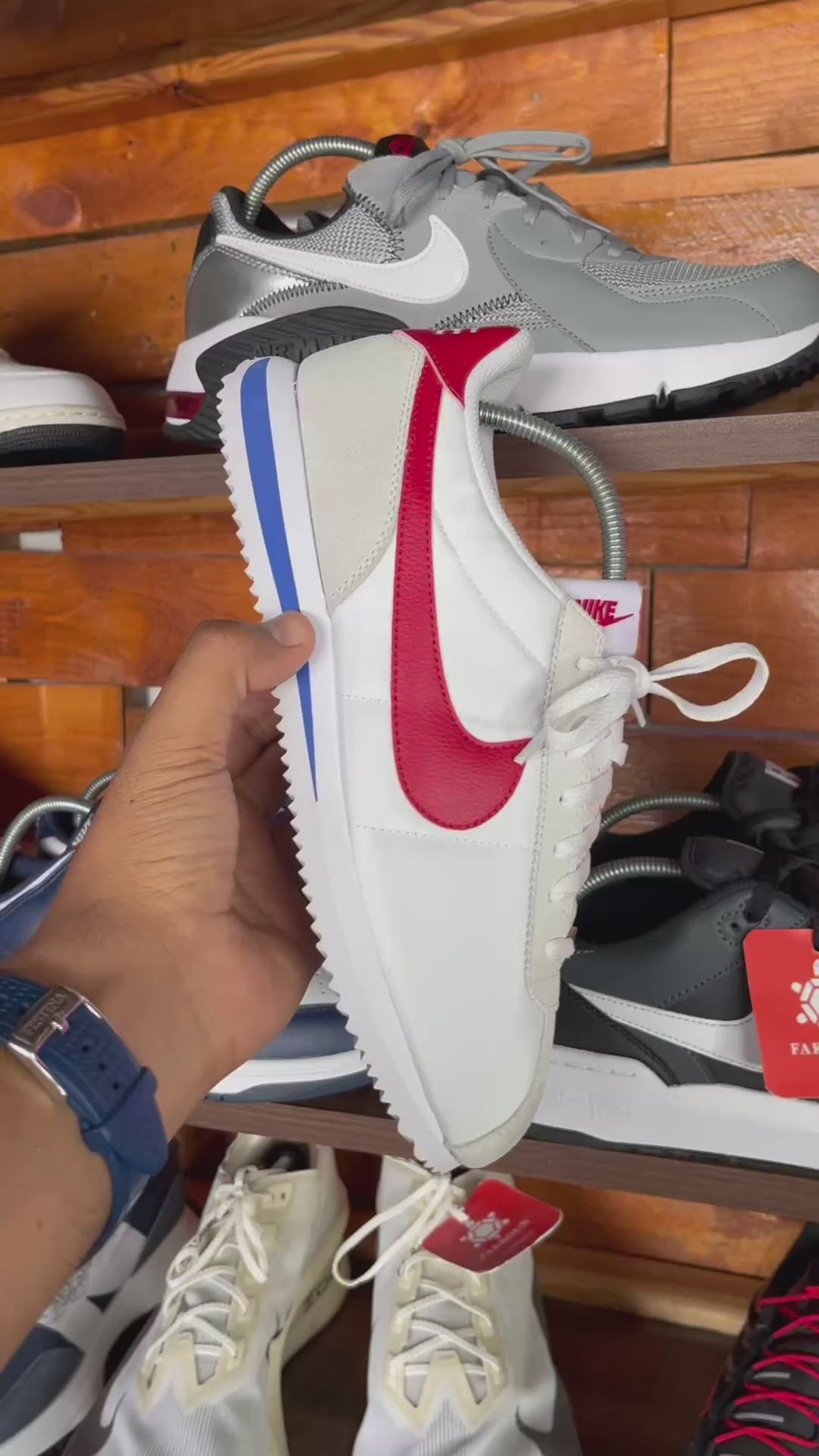 Nike Cortez